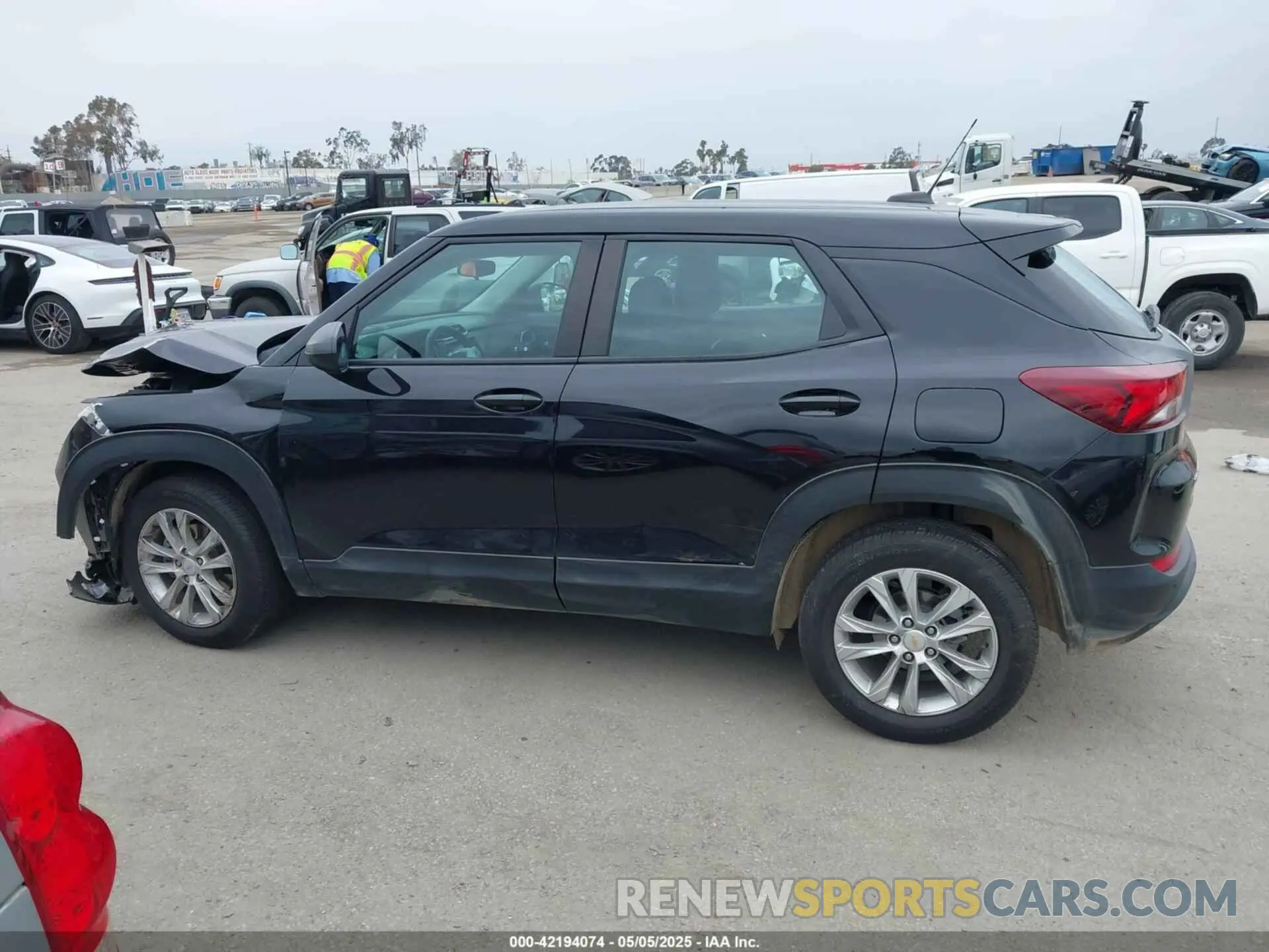 14 Photograph of a damaged car KL79MMS28NB103547 CHEVROLET TRAILBLAZER 2022