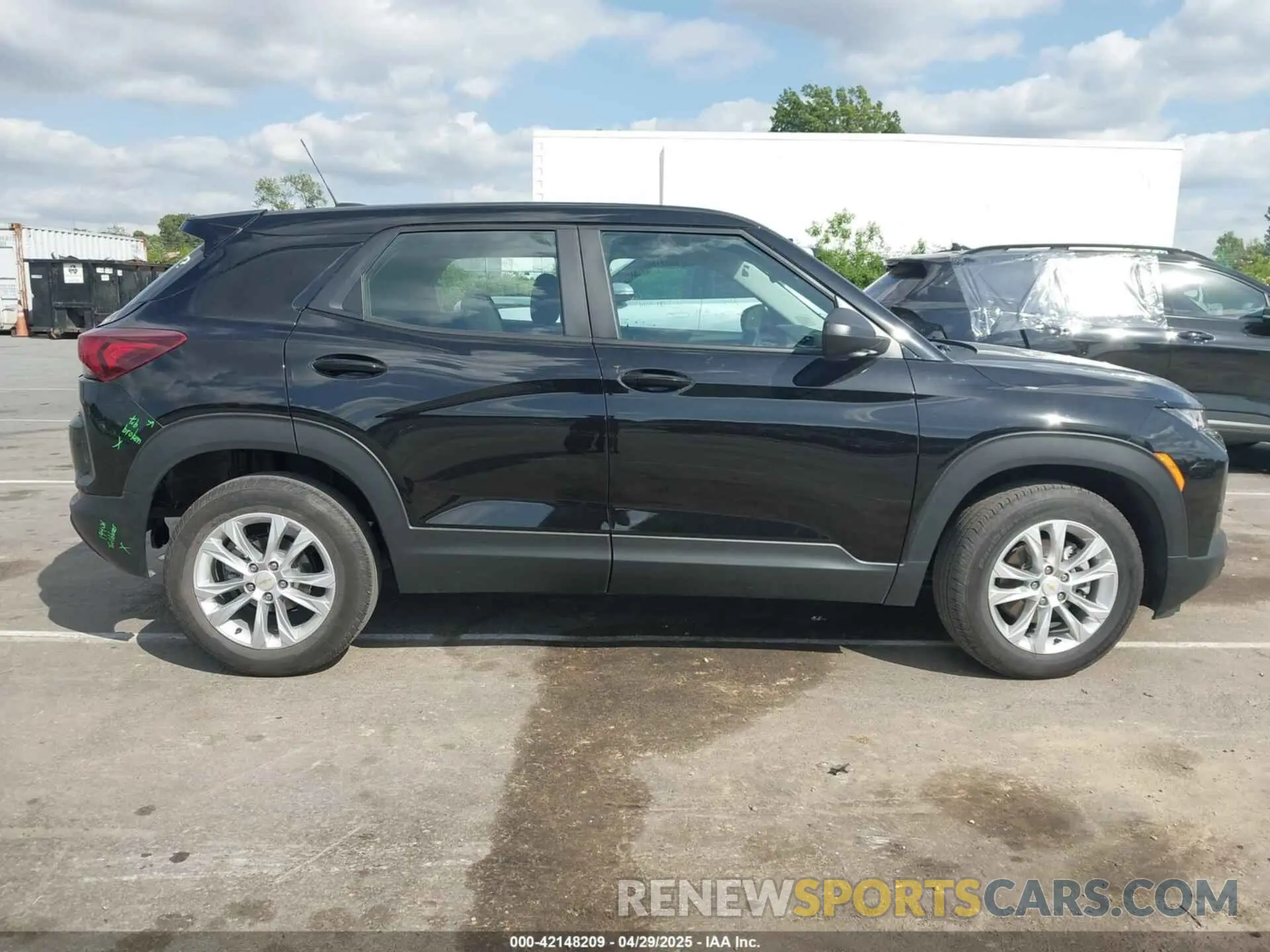 14 Photograph of a damaged car KL79MMS29NB136993 CHEVROLET TRAILBLAZER 2022