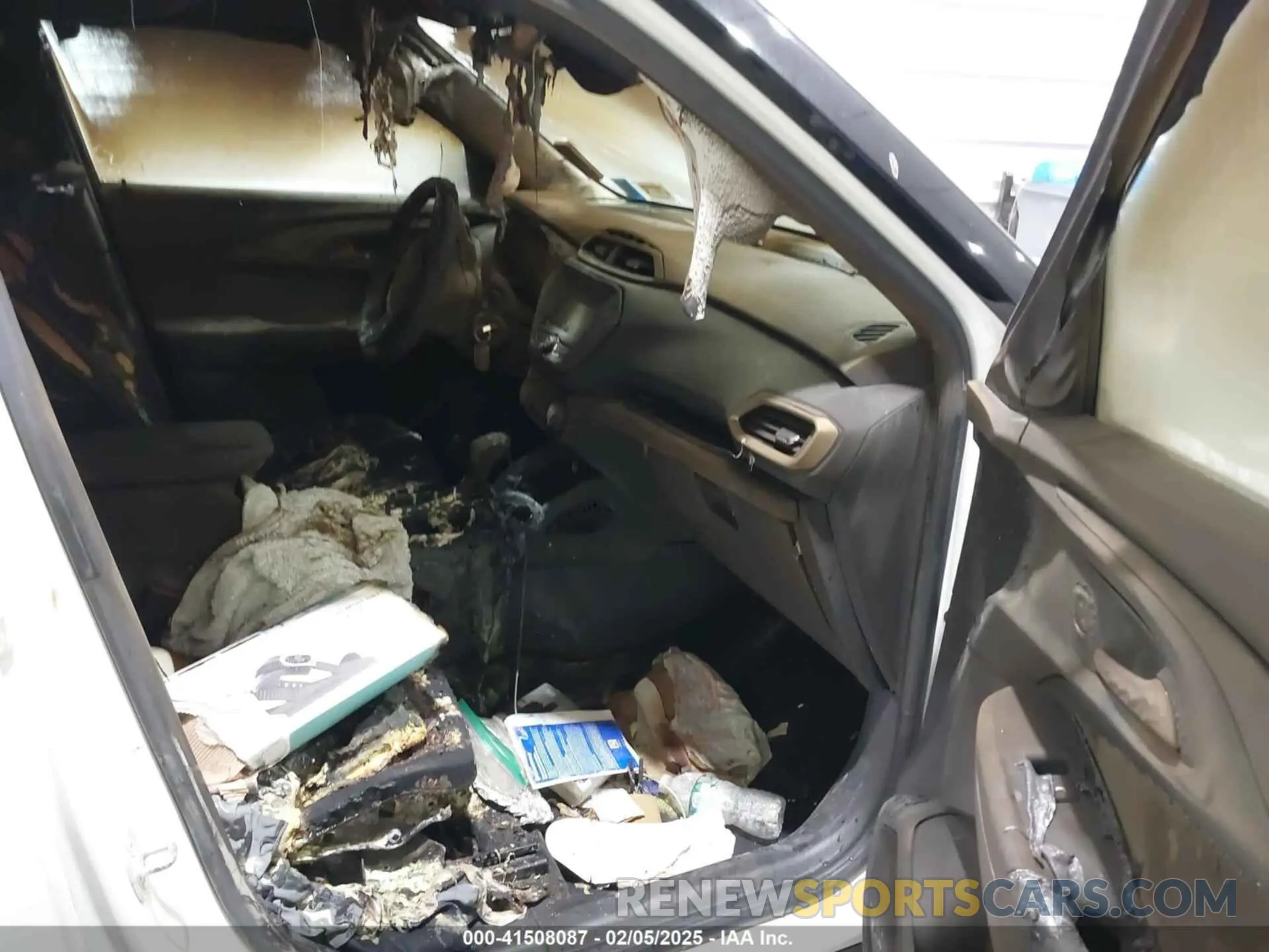 5 Photograph of a damaged car KL79MNSL3NB048164 CHEVROLET TRAILBLAZER 2022