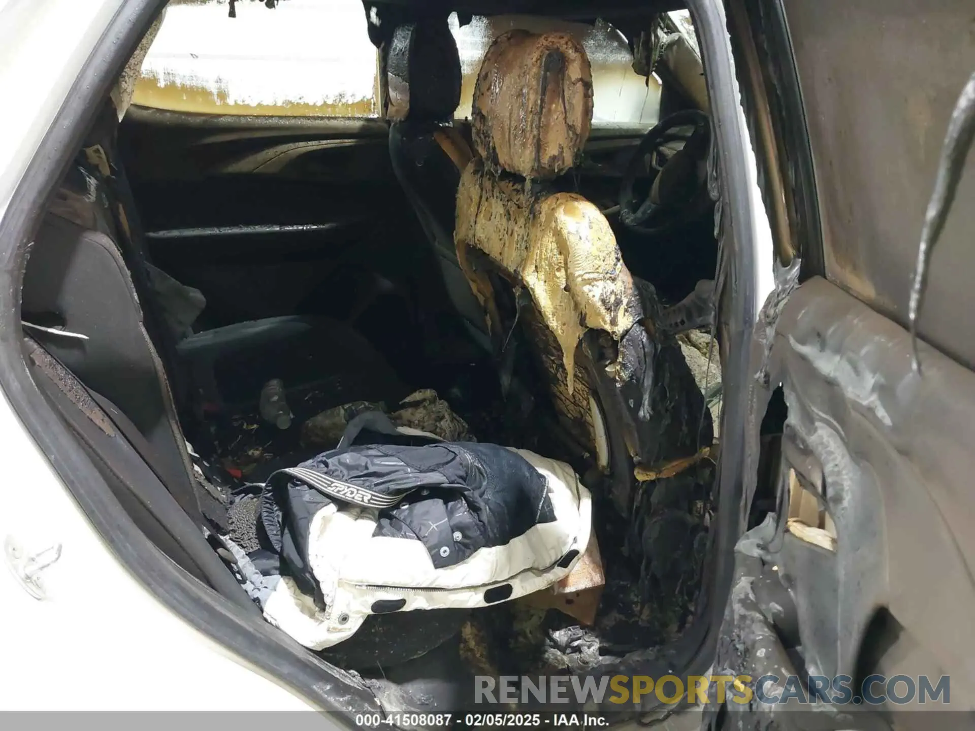 8 Photograph of a damaged car KL79MNSL3NB048164 CHEVROLET TRAILBLAZER 2022