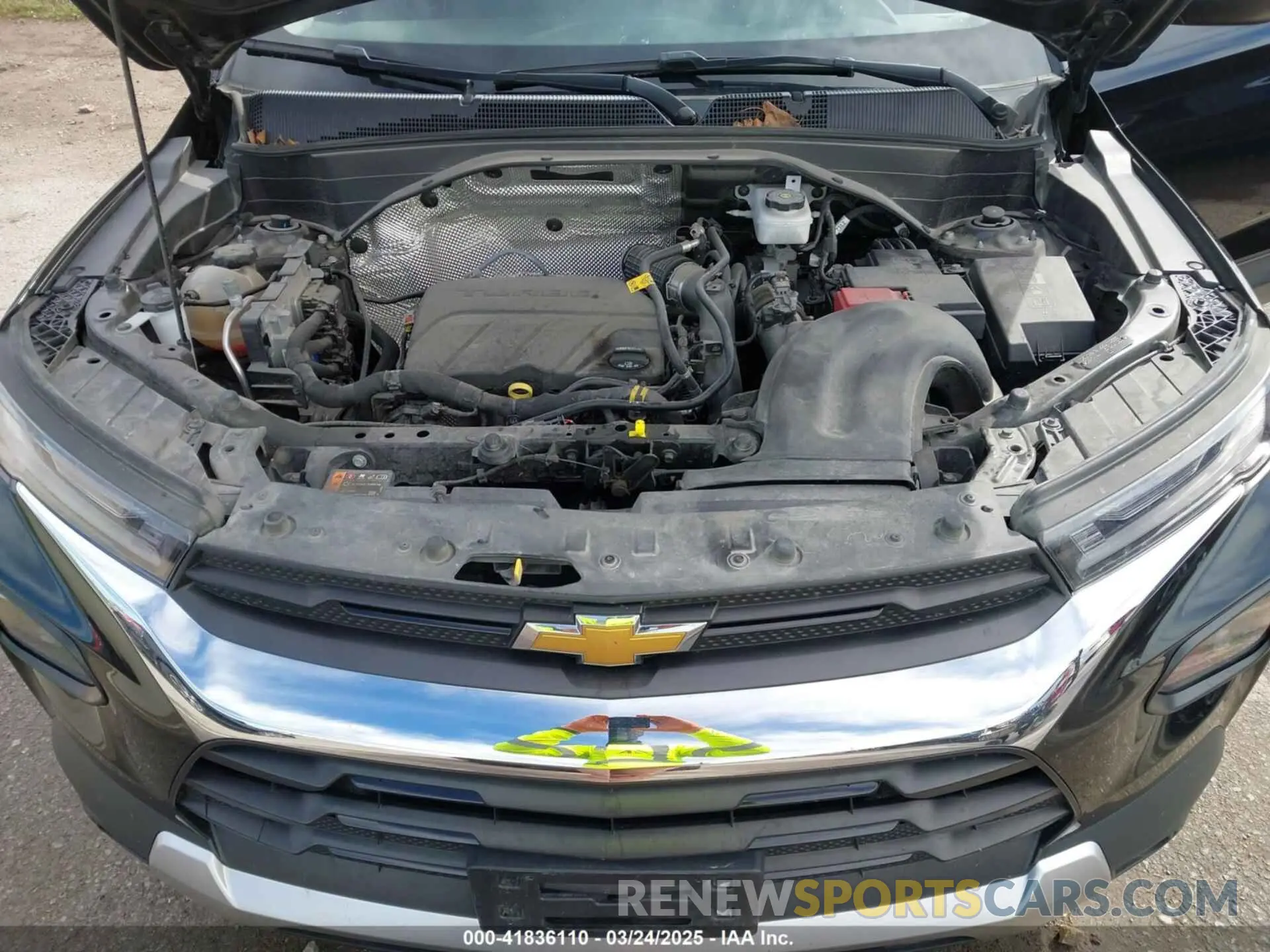 10 Photograph of a damaged car KL79MPS20NB117671 CHEVROLET TRAILBLAZER 2022