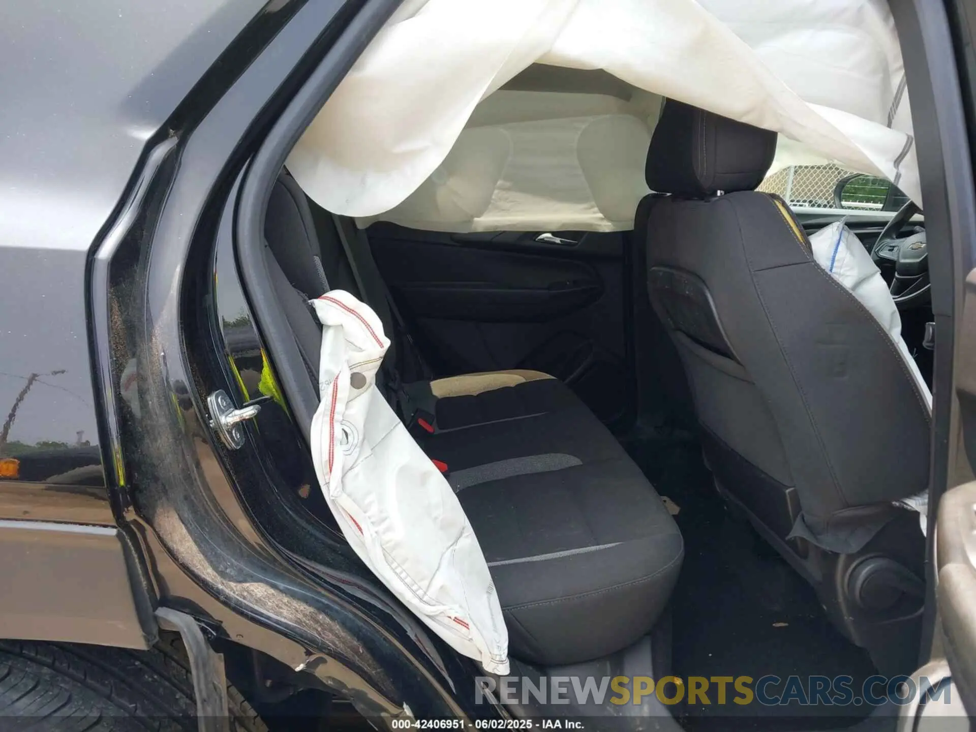 8 Photograph of a damaged car KL79MPS28NB109821 CHEVROLET TRAILBLAZER 2022