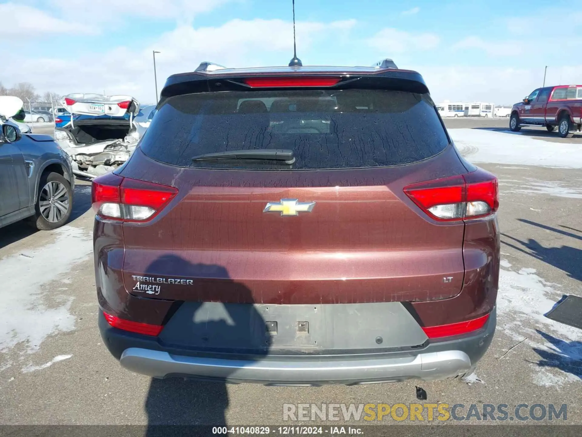 17 Photograph of a damaged car KL79MPS2XNB111649 CHEVROLET TRAILBLAZER 2022