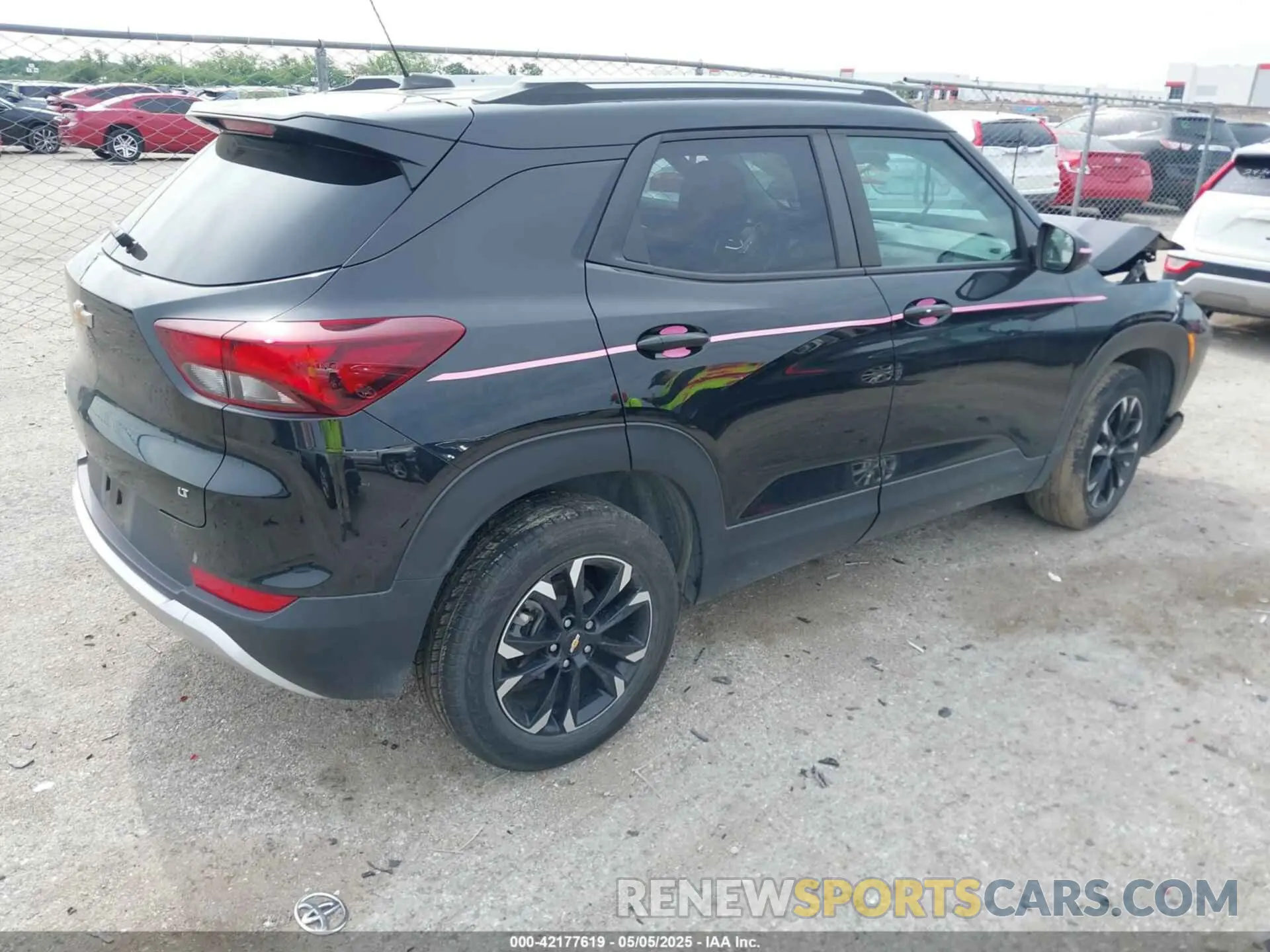 4 Photograph of a damaged car KL79MPSL1NB041029 CHEVROLET TRAILBLAZER 2022