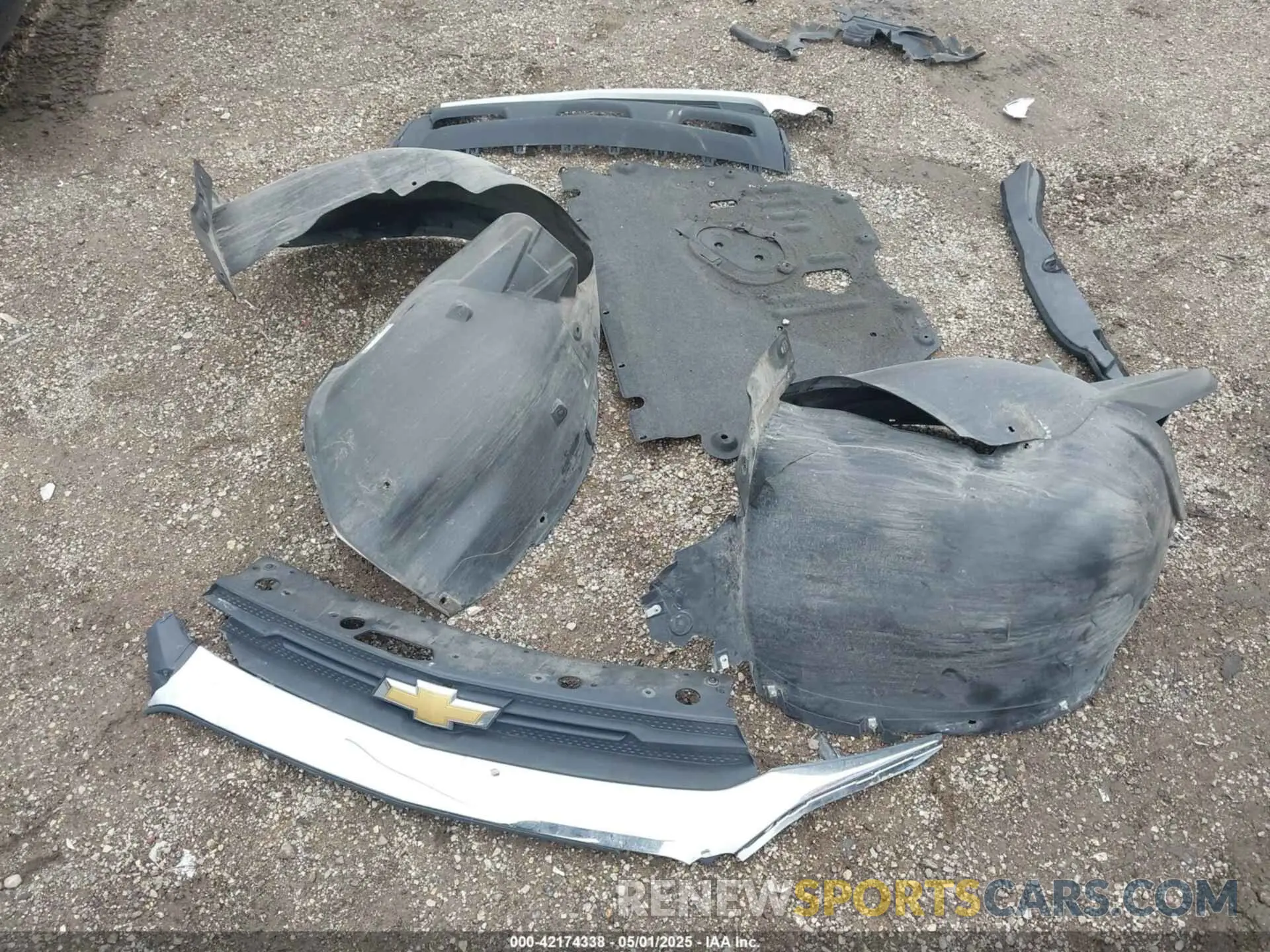 12 Photograph of a damaged car KL79MPSL1NB059160 CHEVROLET TRAILBLAZER 2022