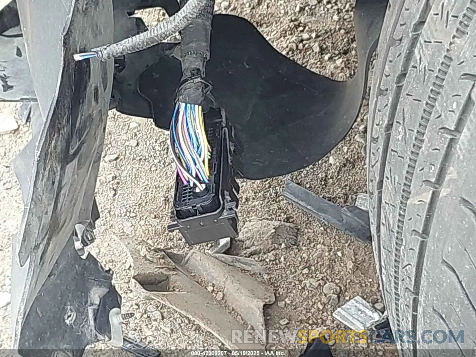17 Photograph of a damaged car KL79MPSL2NB062617 CHEVROLET TRAILBLAZER 2022