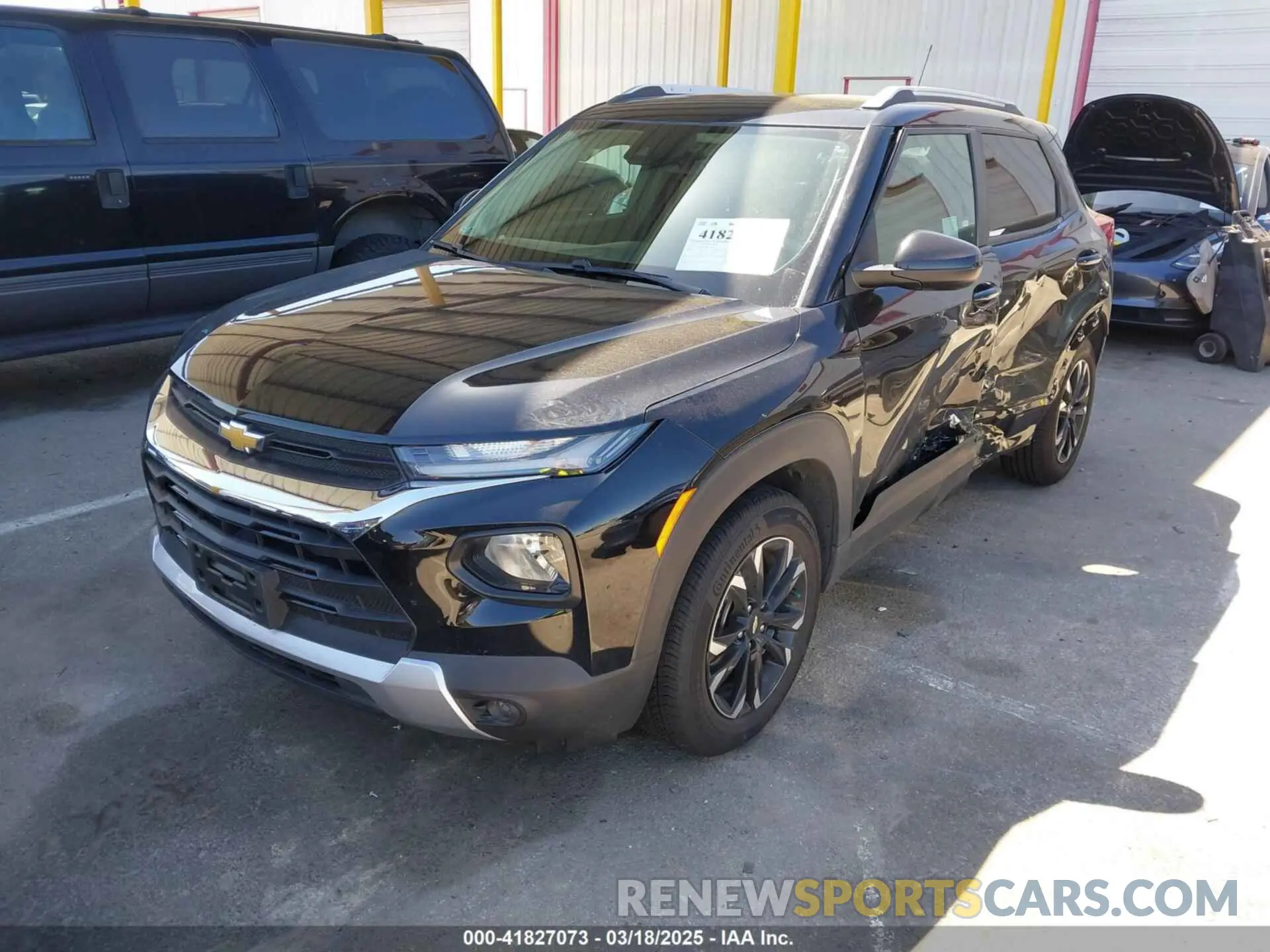 2 Photograph of a damaged car KL79MPSL3NB101554 CHEVROLET TRAILBLAZER 2022