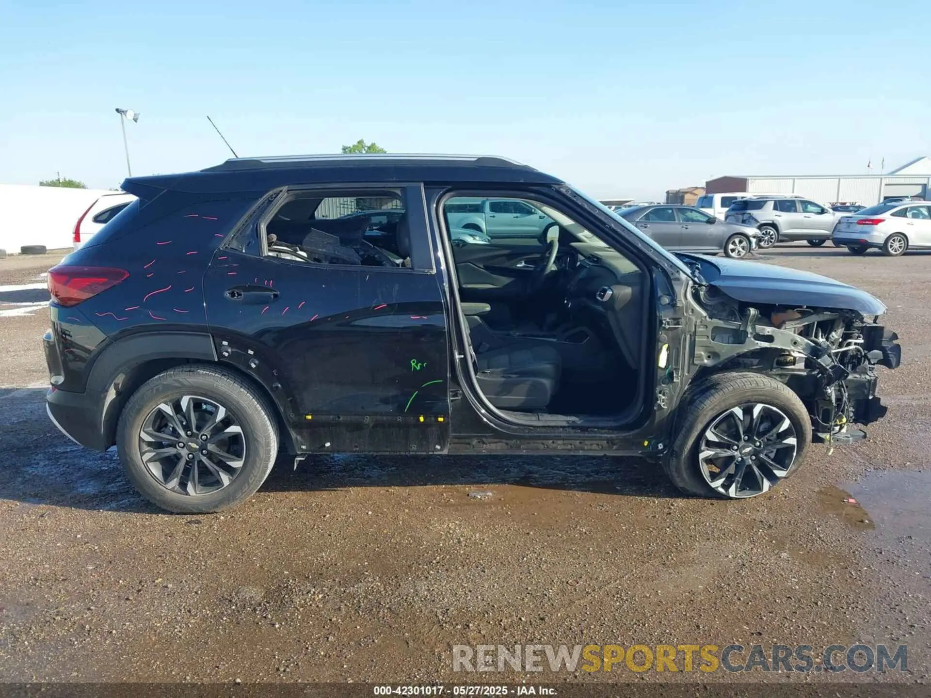 14 Photograph of a damaged car KL79MPSL4NB106584 CHEVROLET TRAILBLAZER 2022