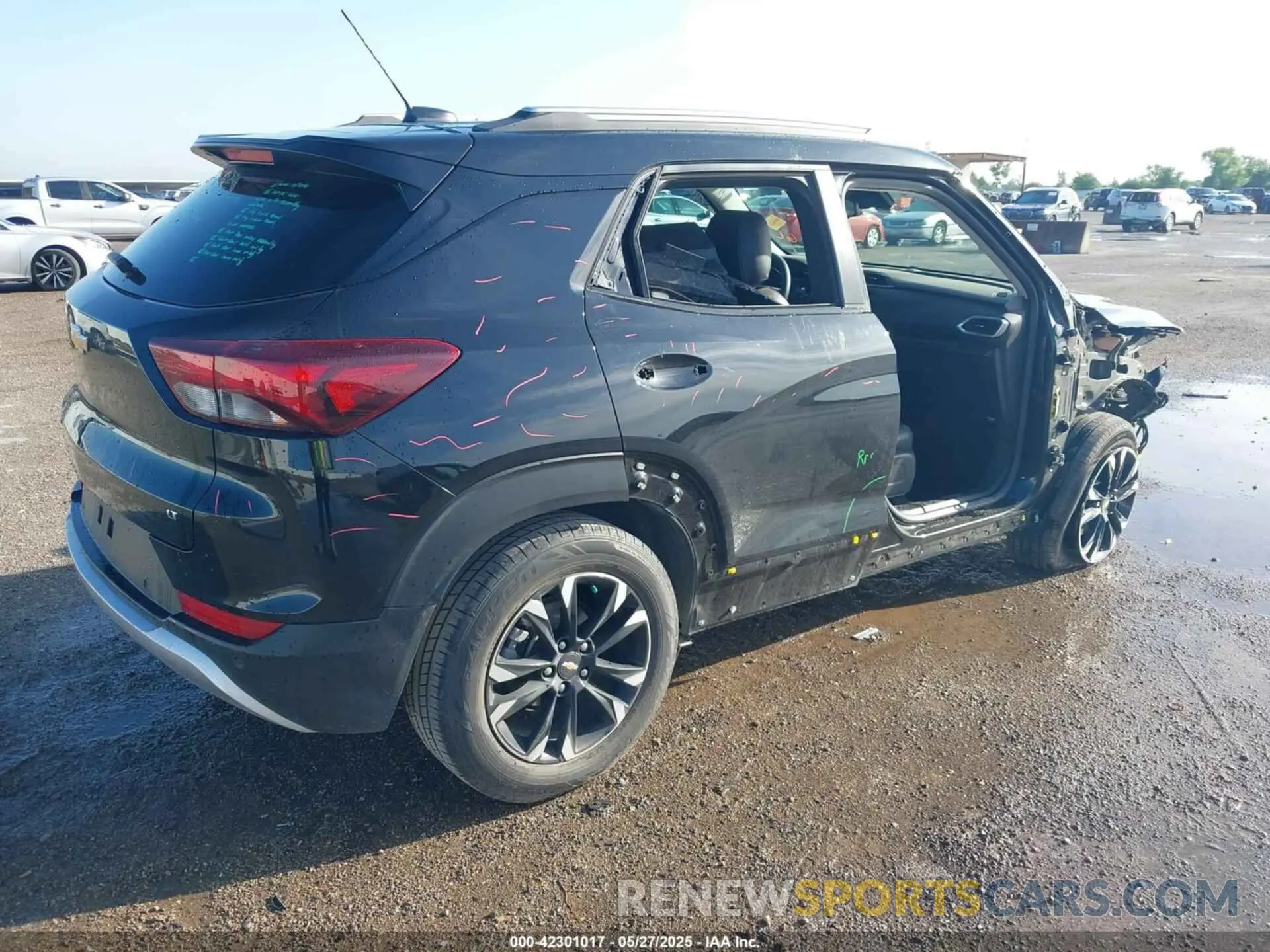 4 Photograph of a damaged car KL79MPSL4NB106584 CHEVROLET TRAILBLAZER 2022