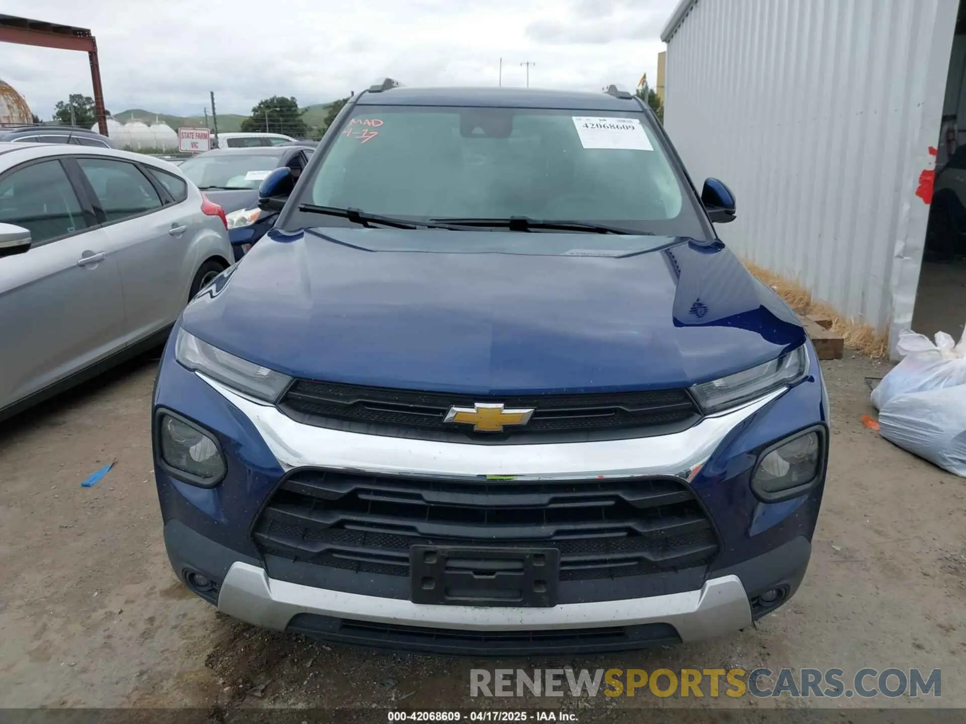13 Photograph of a damaged car KL79MPSL7NB054433 CHEVROLET TRAILBLAZER 2022
