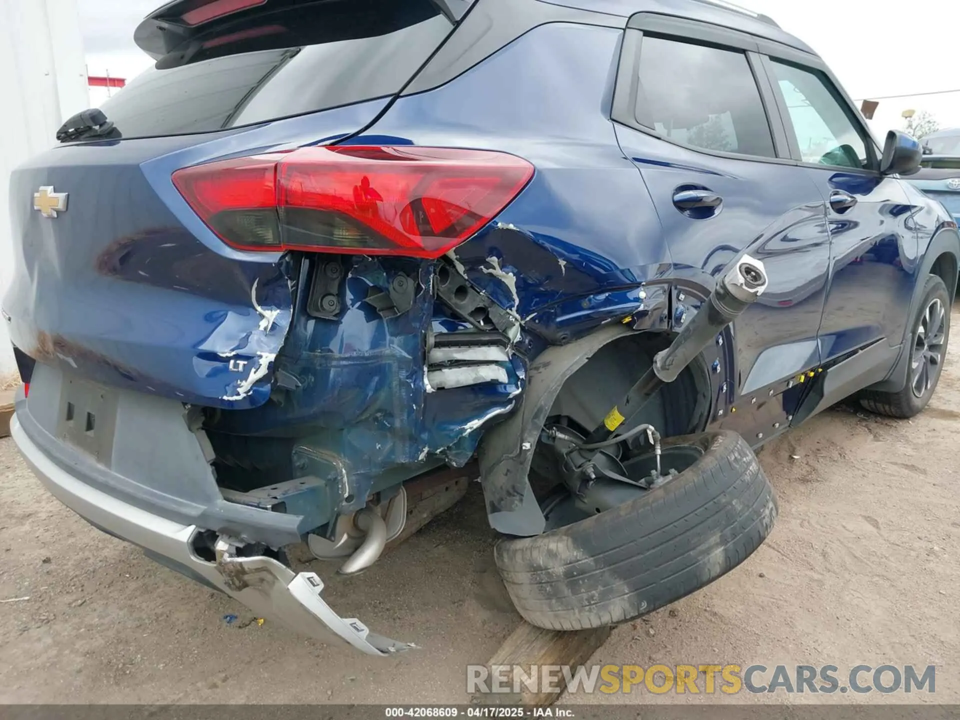 6 Photograph of a damaged car KL79MPSL7NB054433 CHEVROLET TRAILBLAZER 2022