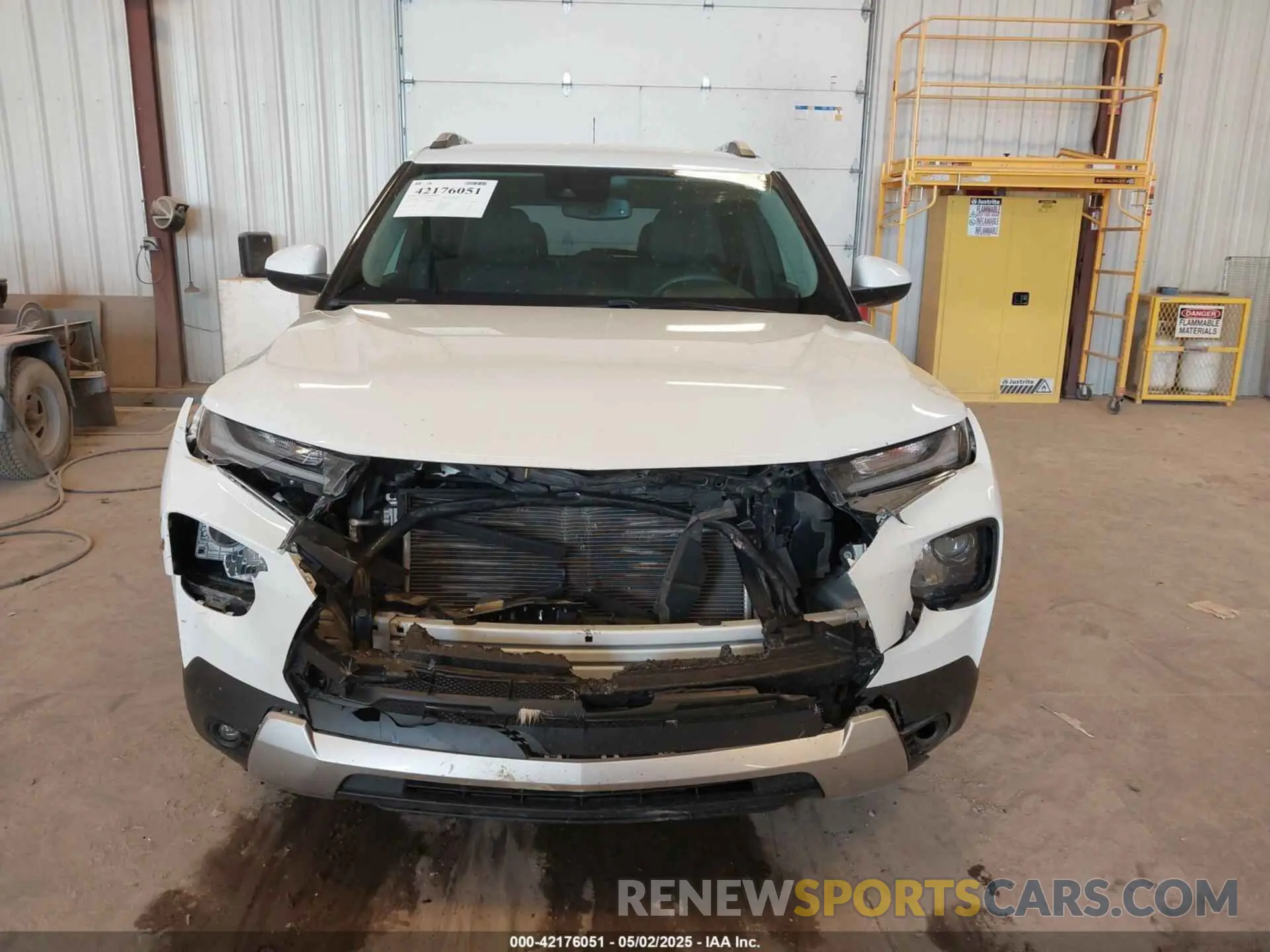 13 Photograph of a damaged car KL79MRSL1NB132913 CHEVROLET TRAILBLAZER 2022