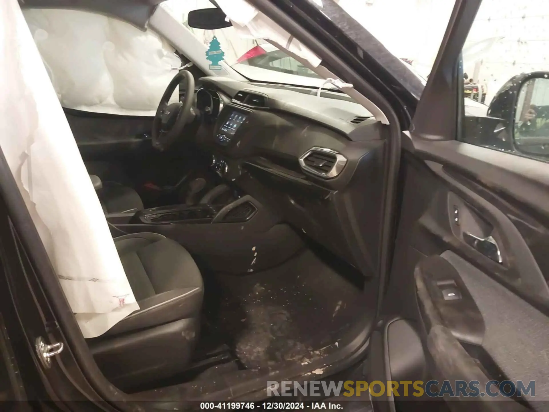 5 Photograph of a damaged car KL79MRSL5NB123731 CHEVROLET TRAILBLAZER 2022