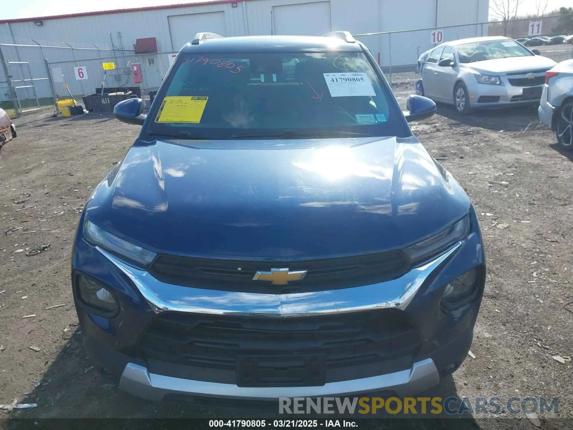 12 Photograph of a damaged car KL79MRSLXNB087499 CHEVROLET TRAILBLAZER 2022