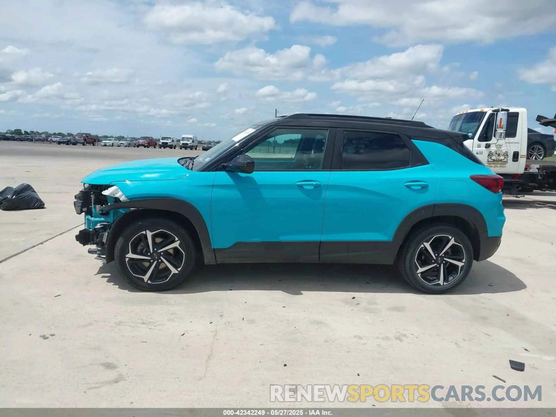 14 Photograph of a damaged car KL79MTSL3NB016061 CHEVROLET TRAILBLAZER 2022