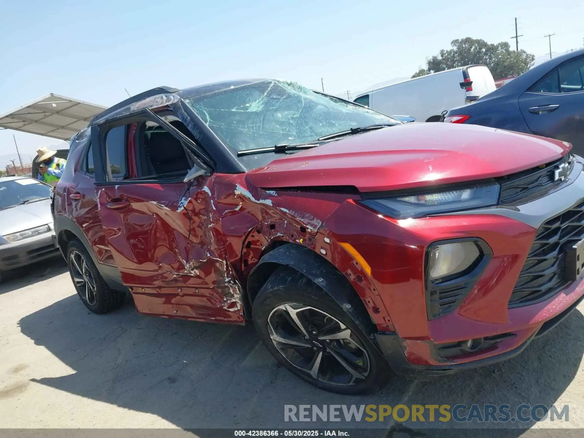 12 Photograph of a damaged car KL79MTSL5NB116033 CHEVROLET TRAILBLAZER 2022