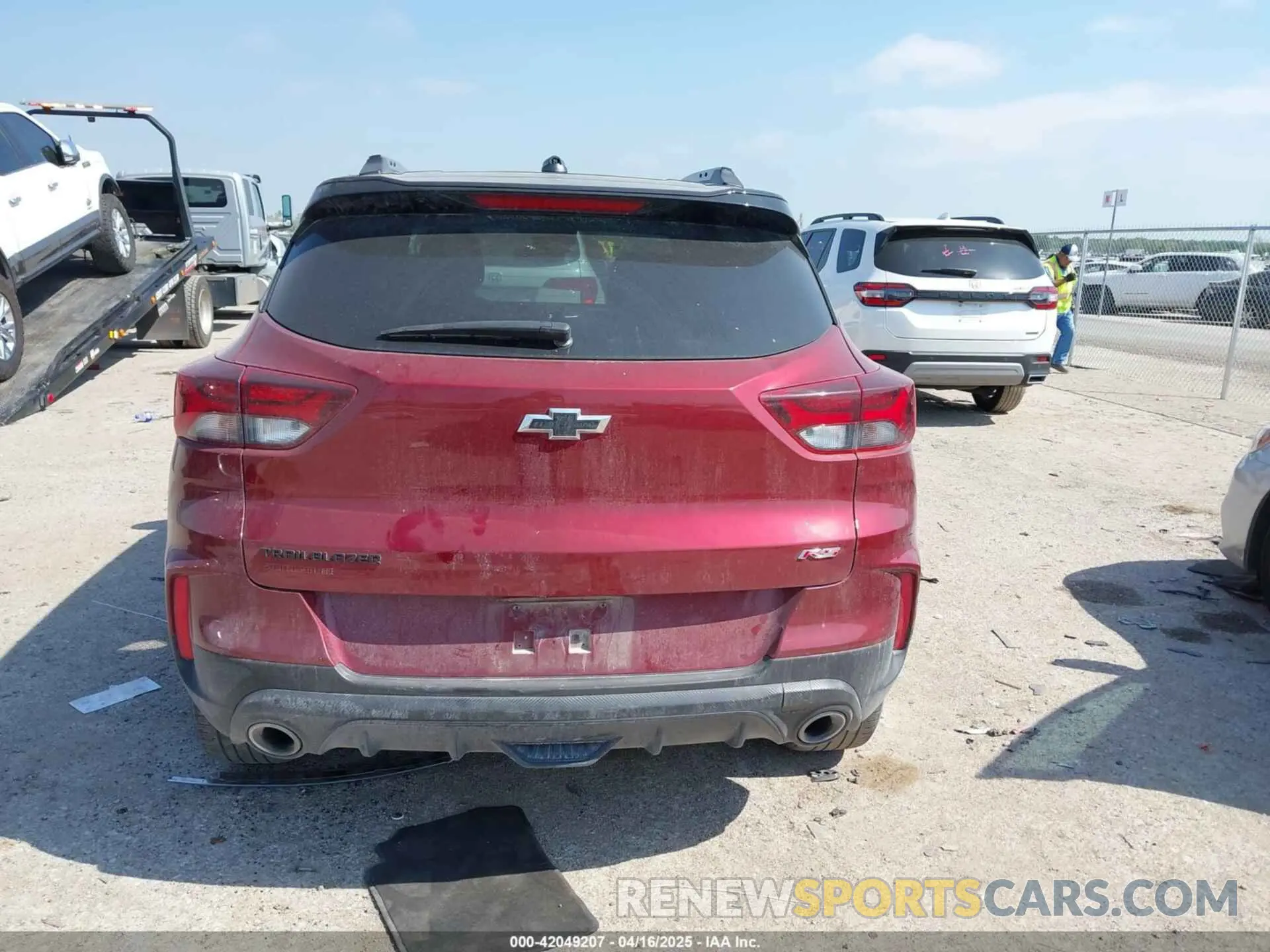 16 Photograph of a damaged car KL79MTSL7NB108094 CHEVROLET TRAILBLAZER 2022