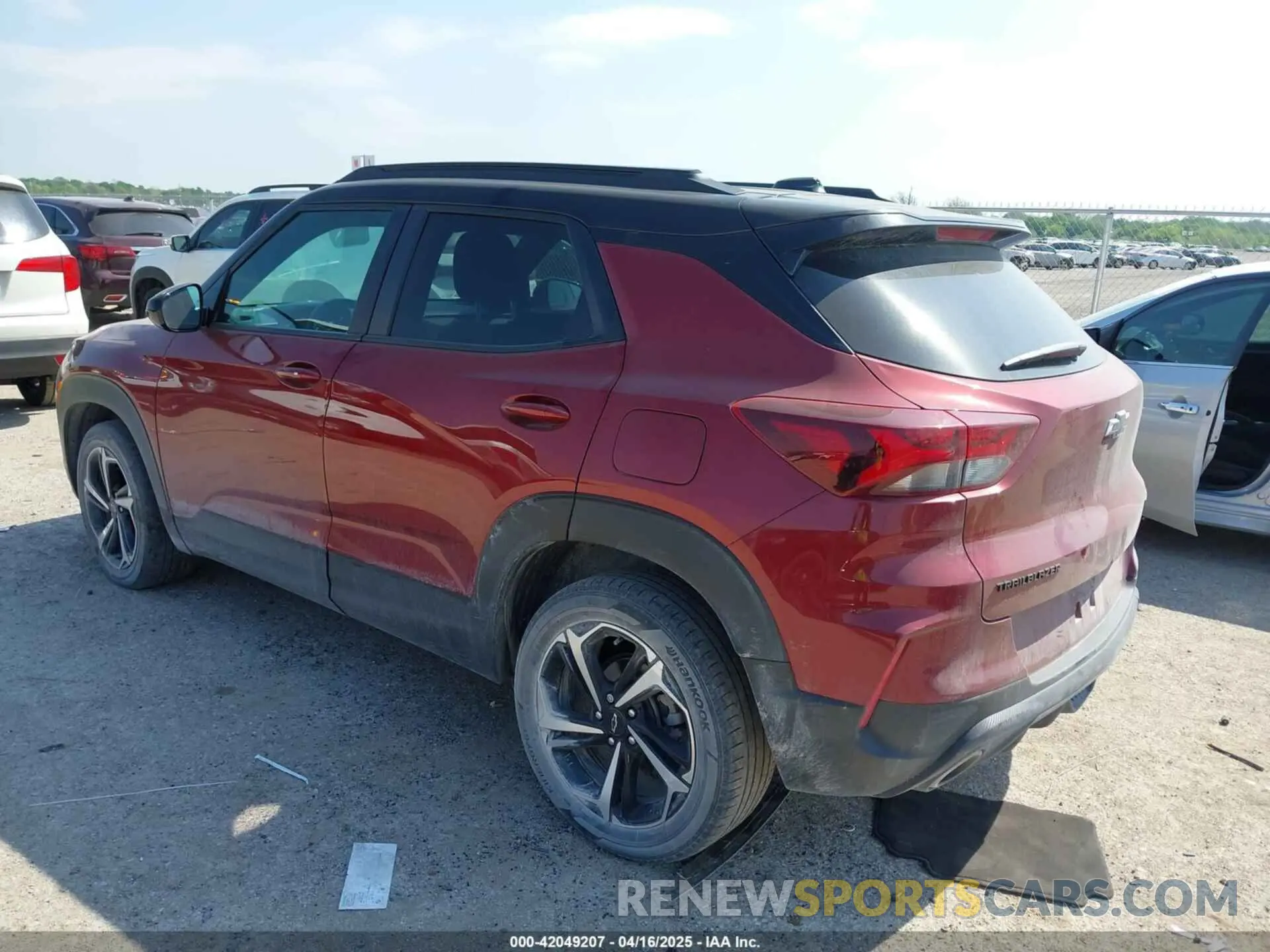 3 Photograph of a damaged car KL79MTSL7NB108094 CHEVROLET TRAILBLAZER 2022