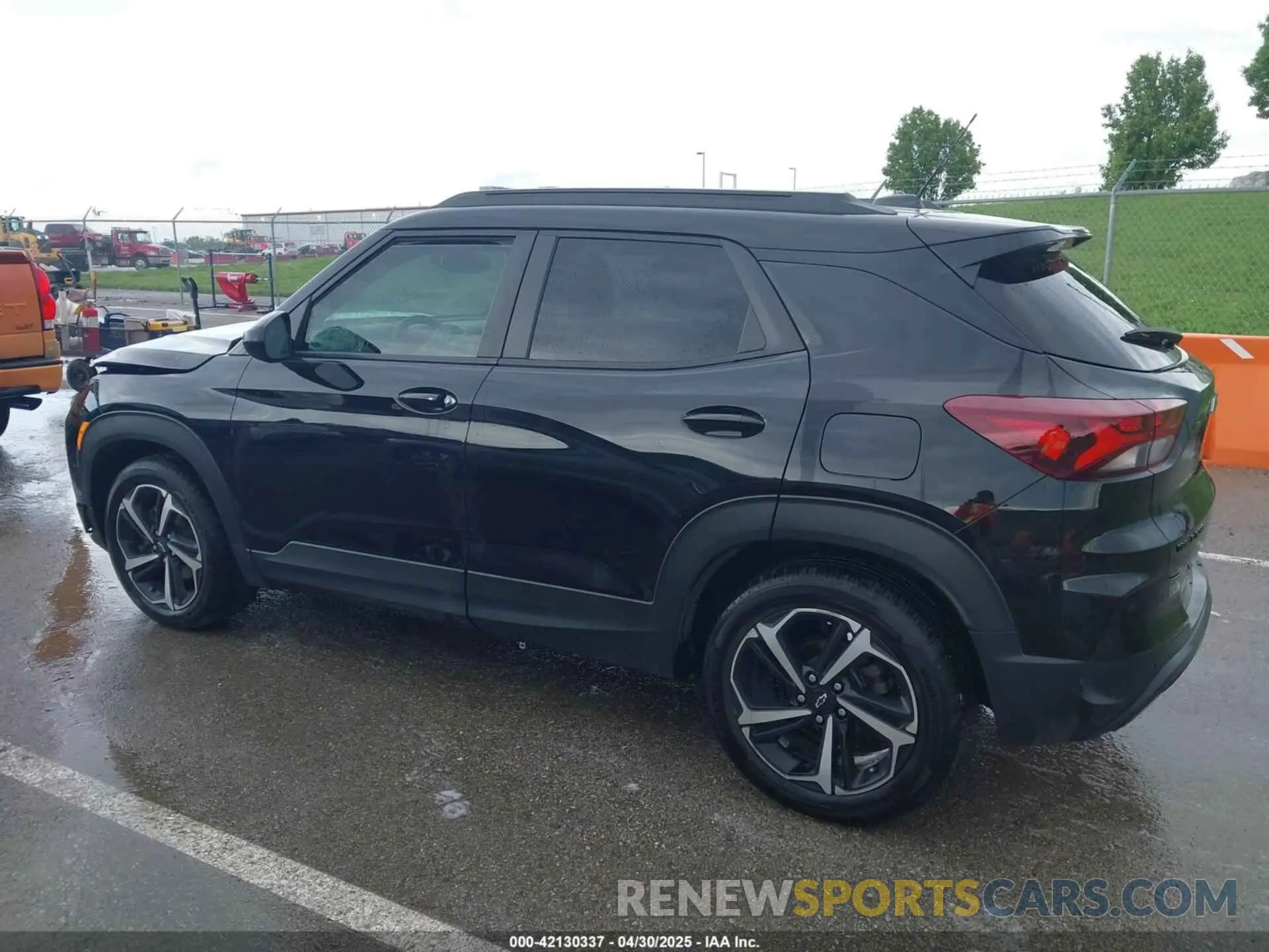 14 Photograph of a damaged car KL79MTSL8NB019134 CHEVROLET TRAILBLAZER 2022
