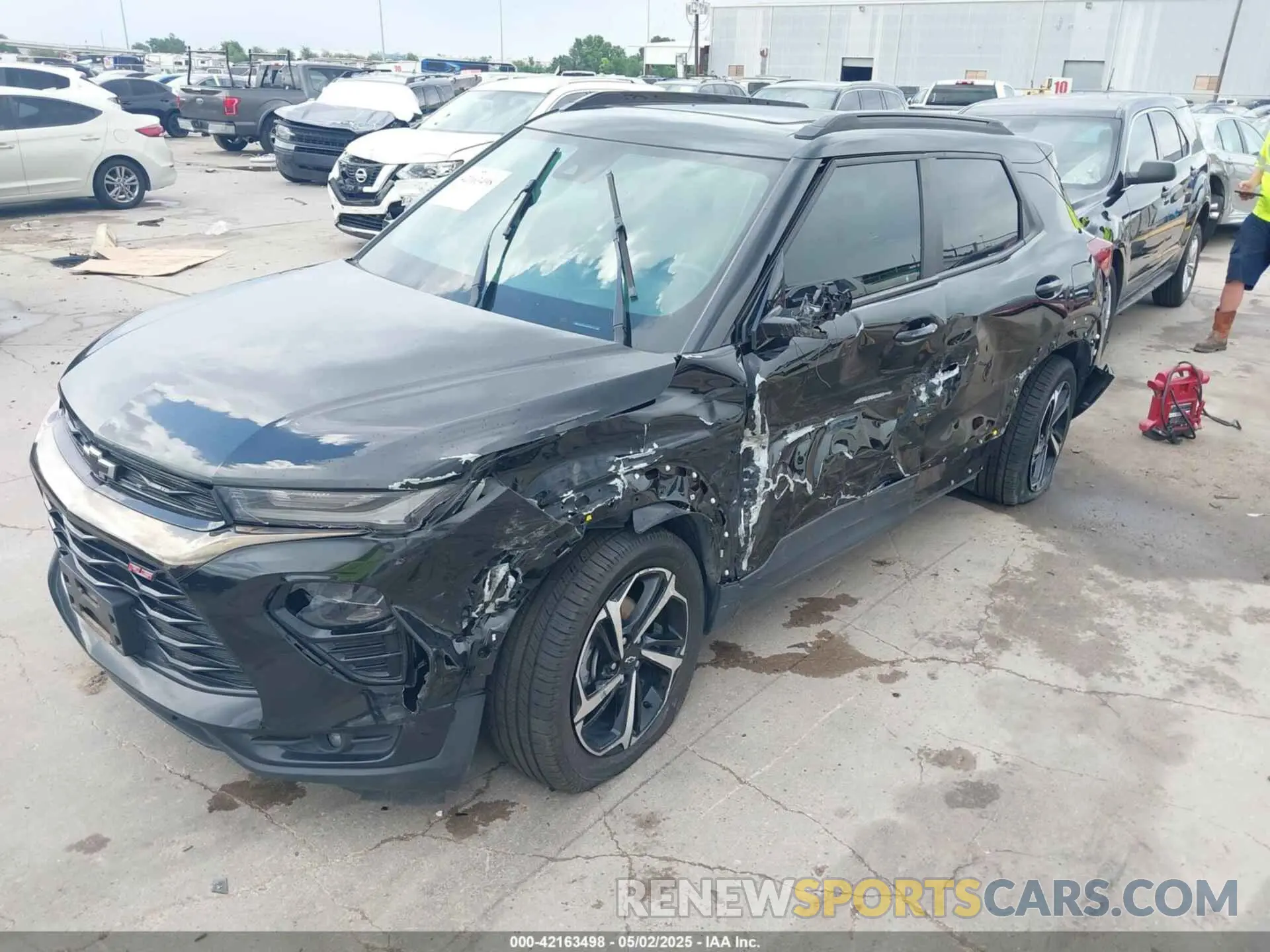 2 Photograph of a damaged car KL79MTSL8NB049234 CHEVROLET TRAILBLAZER 2022