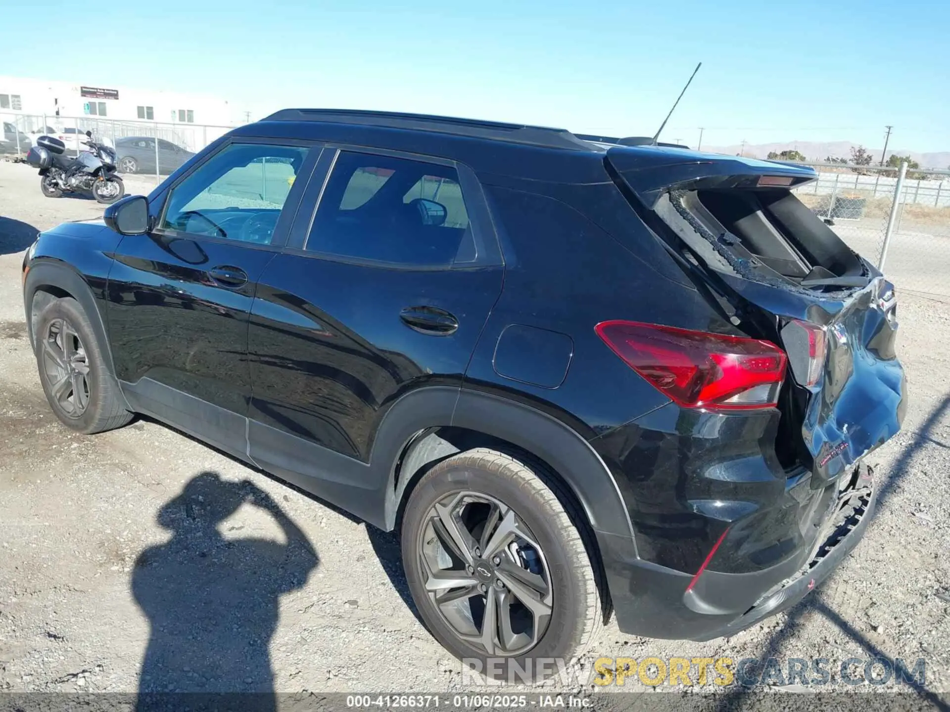 3 Photograph of a damaged car KL79MTSL9NB069265 CHEVROLET TRAILBLAZER 2022