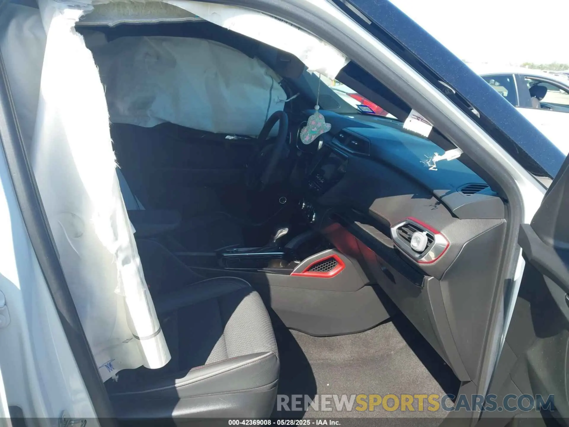 5 Photograph of a damaged car KL79MTSLXNB010287 CHEVROLET TRAILBLAZER 2022
