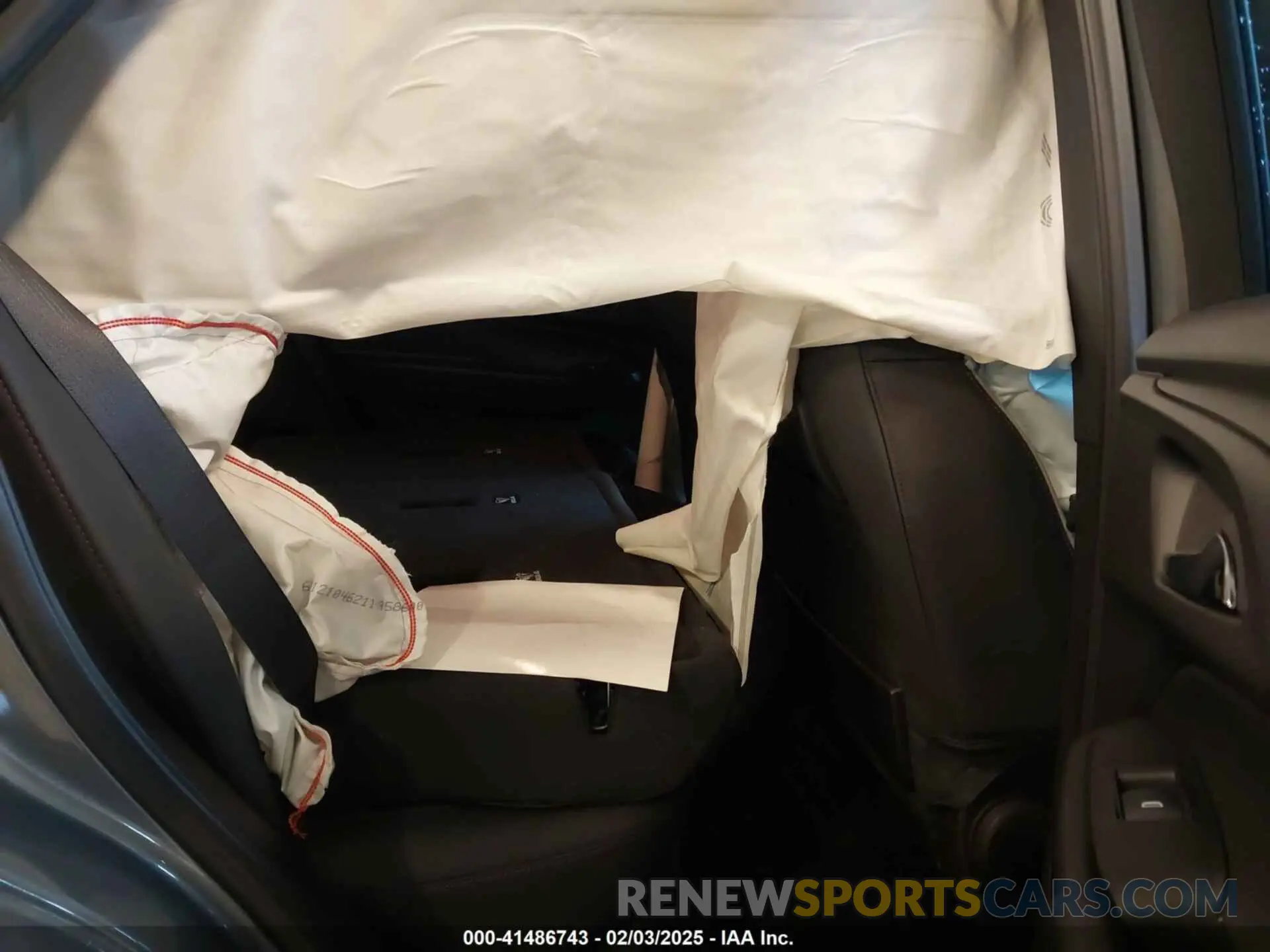 8 Photograph of a damaged car KL79MTSLXNB019250 CHEVROLET TRAILBLAZER 2022