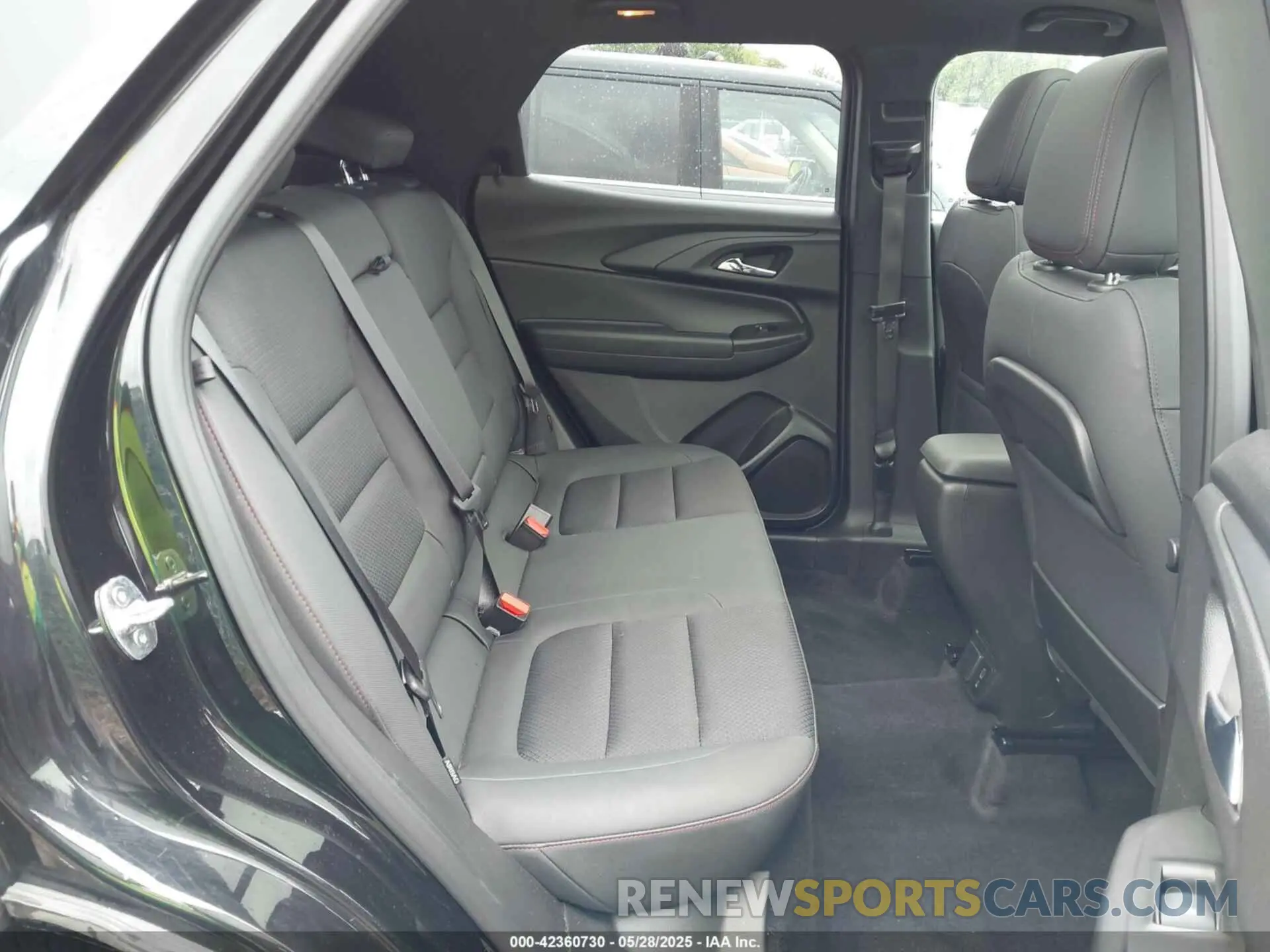 8 Photograph of a damaged car KL79MUSL5NB040464 CHEVROLET TRAILBLAZER 2022