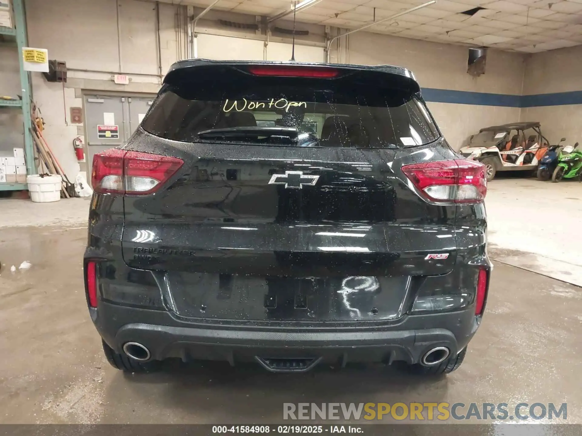 17 Photograph of a damaged car KL79MUSL8NB031399 CHEVROLET TRAILBLAZER 2022