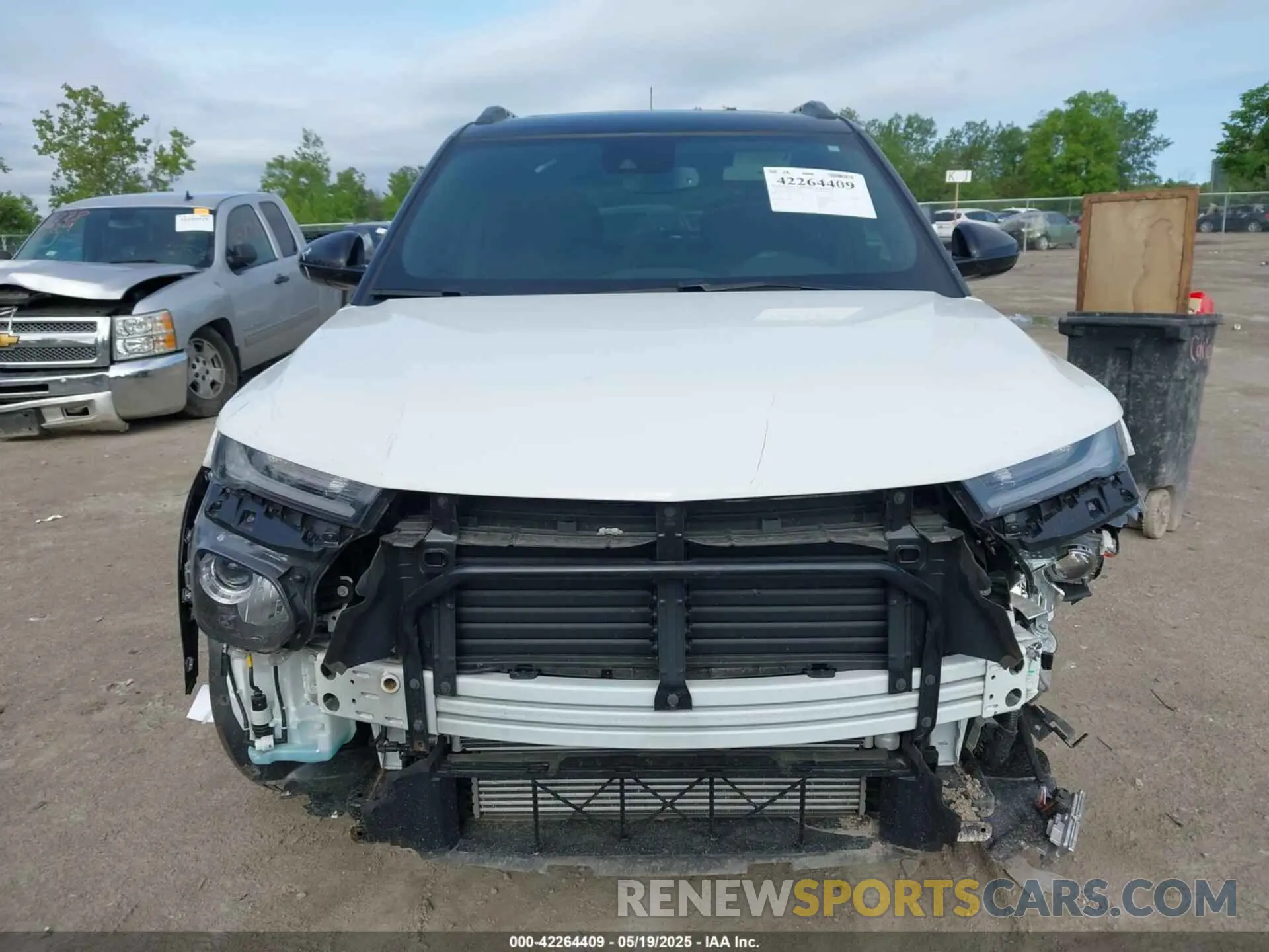 13 Photograph of a damaged car KL79MUSL8NB130952 CHEVROLET TRAILBLAZER 2022