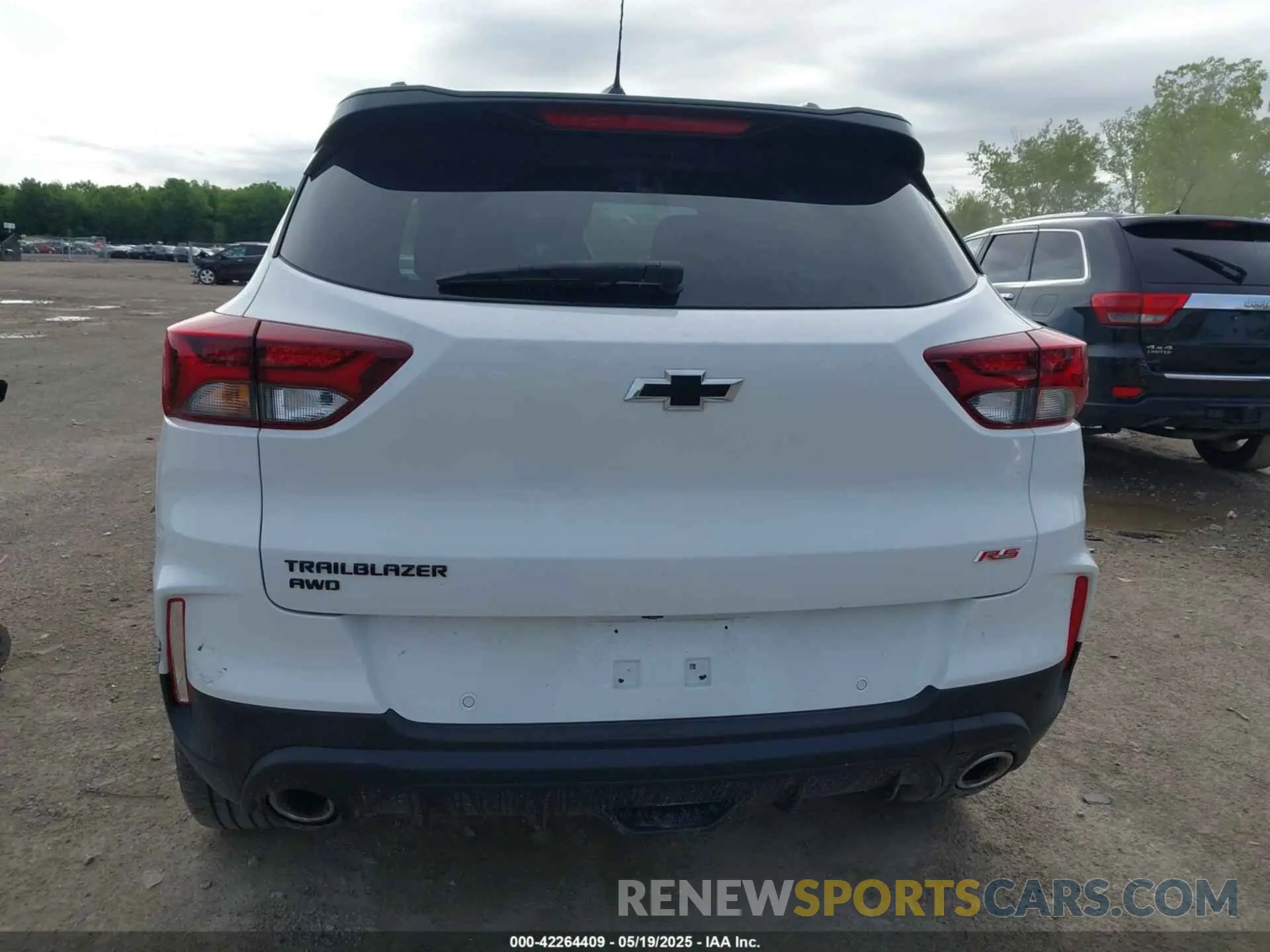 17 Photograph of a damaged car KL79MUSL8NB130952 CHEVROLET TRAILBLAZER 2022