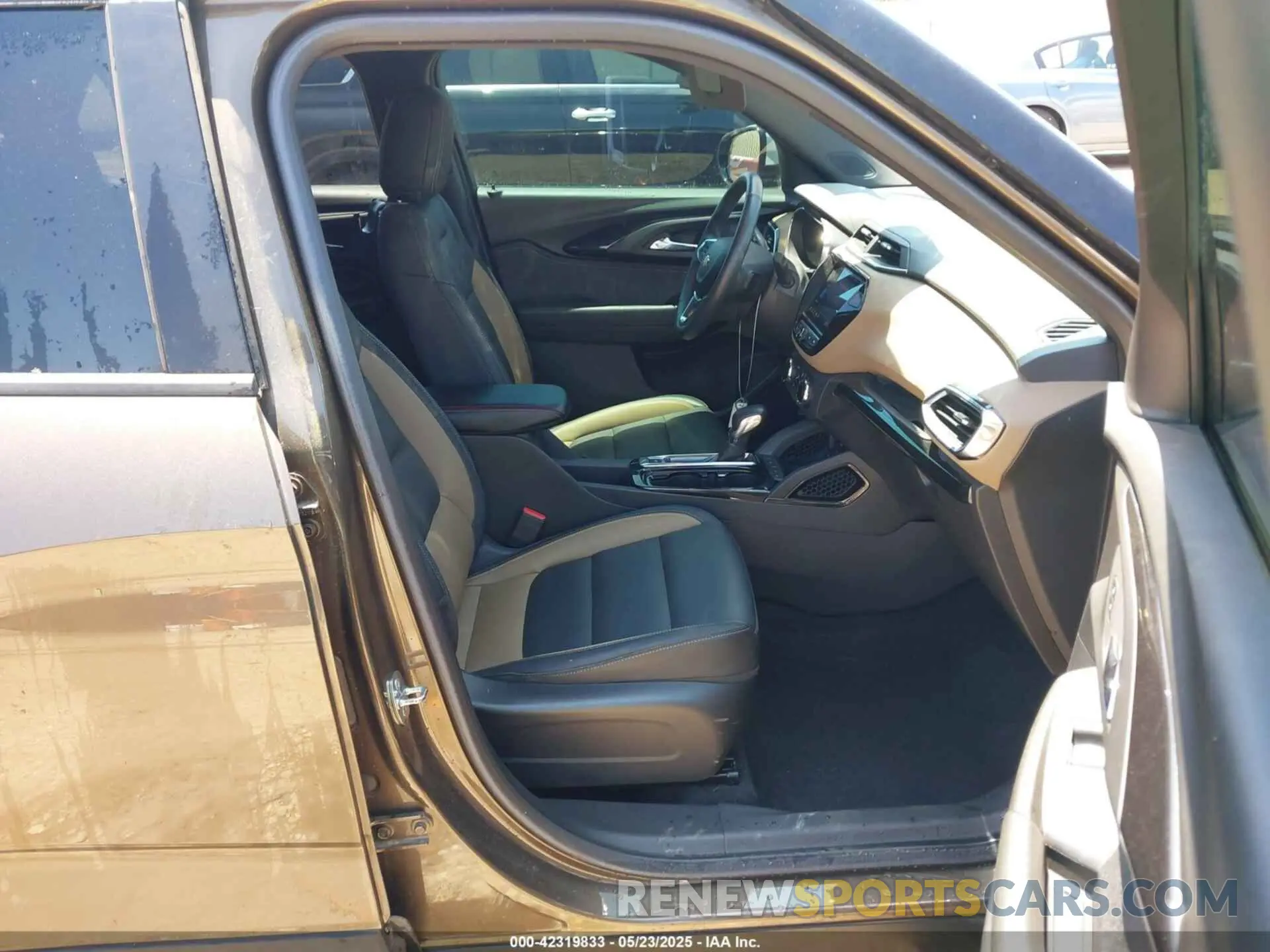 5 Photograph of a damaged car KL79MVSL1NB115750 CHEVROLET TRAILBLAZER 2022