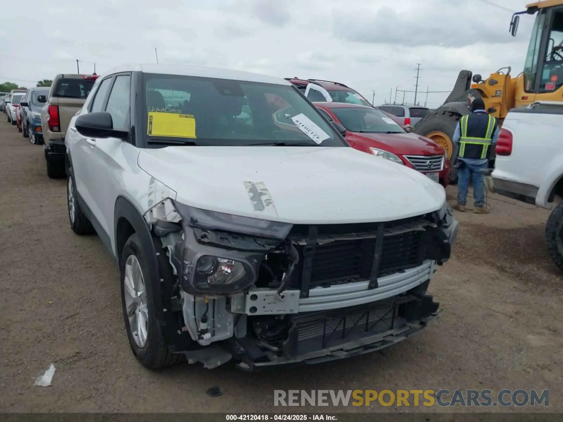 1 Photograph of a damaged car KL79MMS25PB198197 CHEVROLET TRAILBLAZER 2023