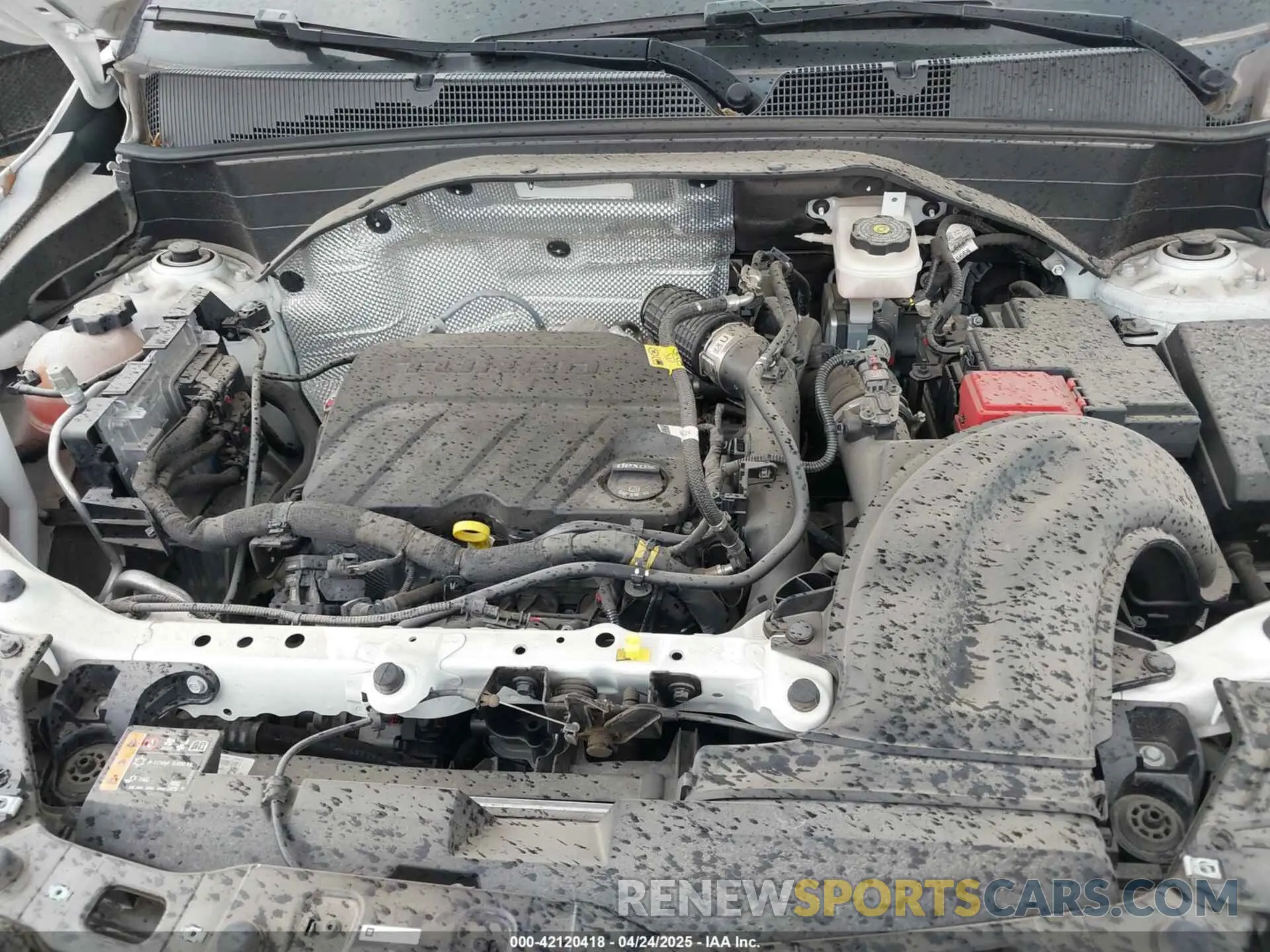 10 Photograph of a damaged car KL79MMS25PB198197 CHEVROLET TRAILBLAZER 2023