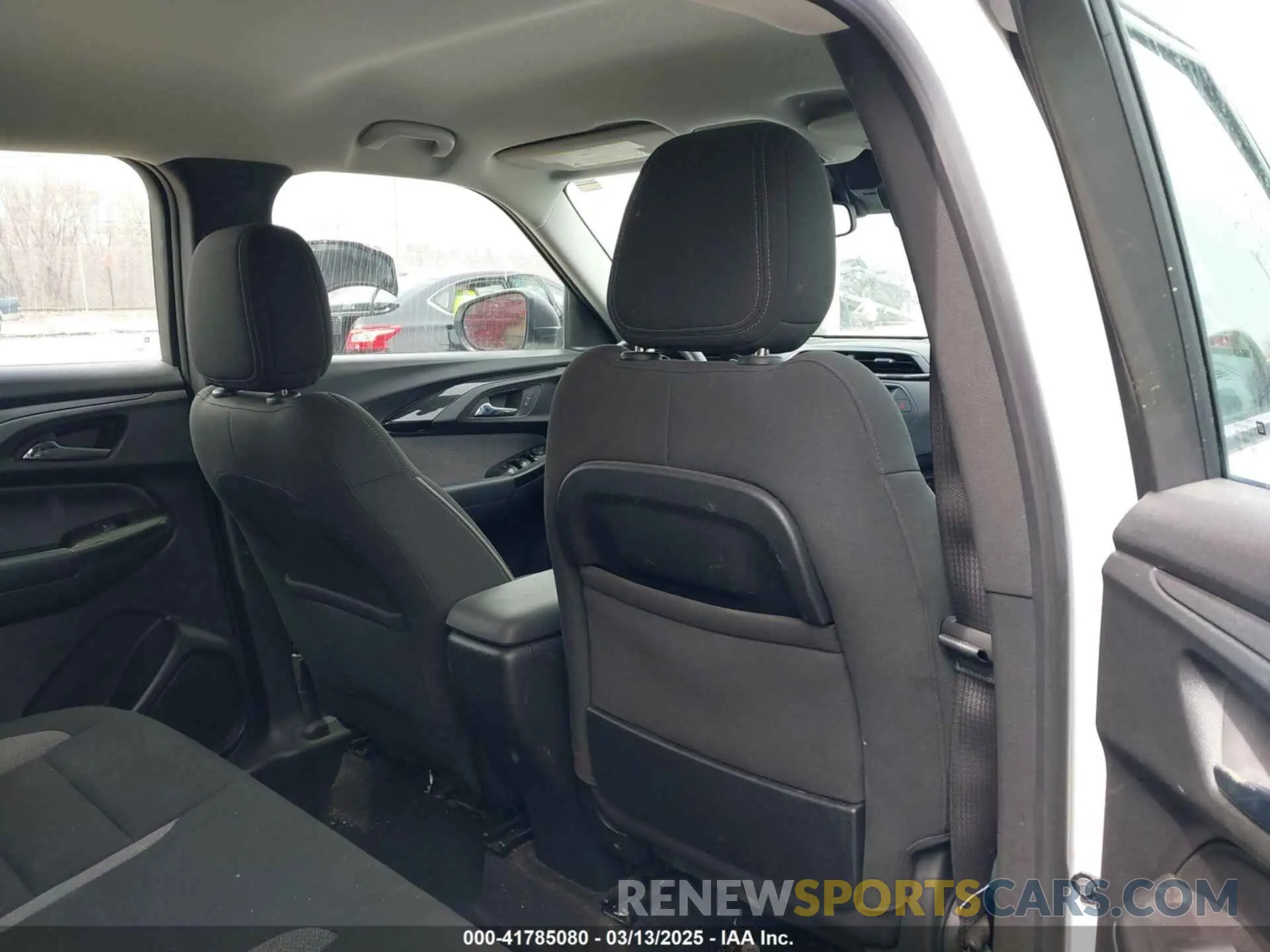 8 Photograph of a damaged car KL79MMS27PB164679 CHEVROLET TRAILBLAZER 2023