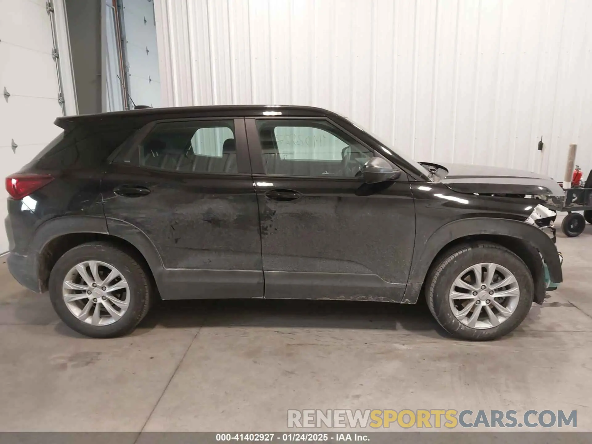 13 Photograph of a damaged car KL79MMS29PB204518 CHEVROLET TRAILBLAZER 2023