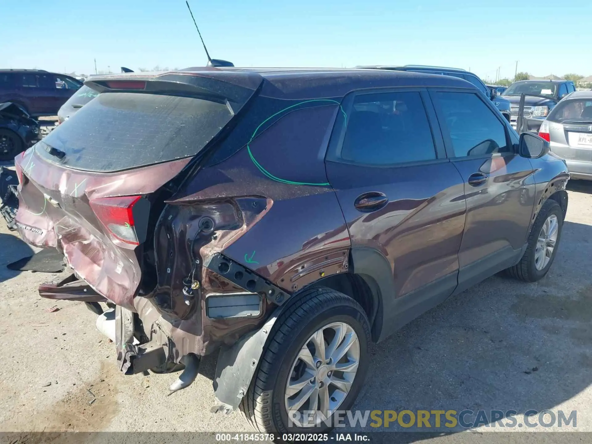 4 Photograph of a damaged car KL79MMS2XPB185056 CHEVROLET TRAILBLAZER 2023