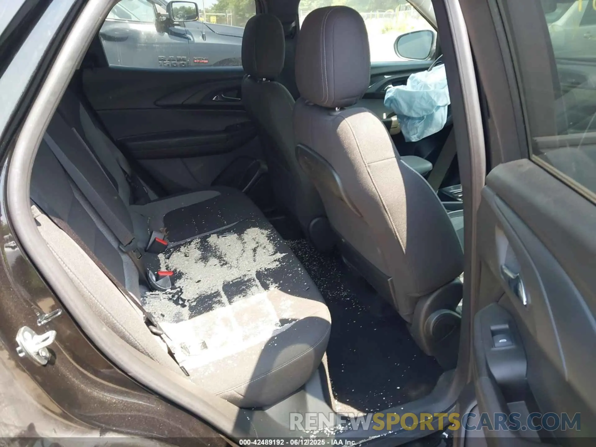 8 Photograph of a damaged car KL79MPS20PB187738 CHEVROLET TRAILBLAZER 2023