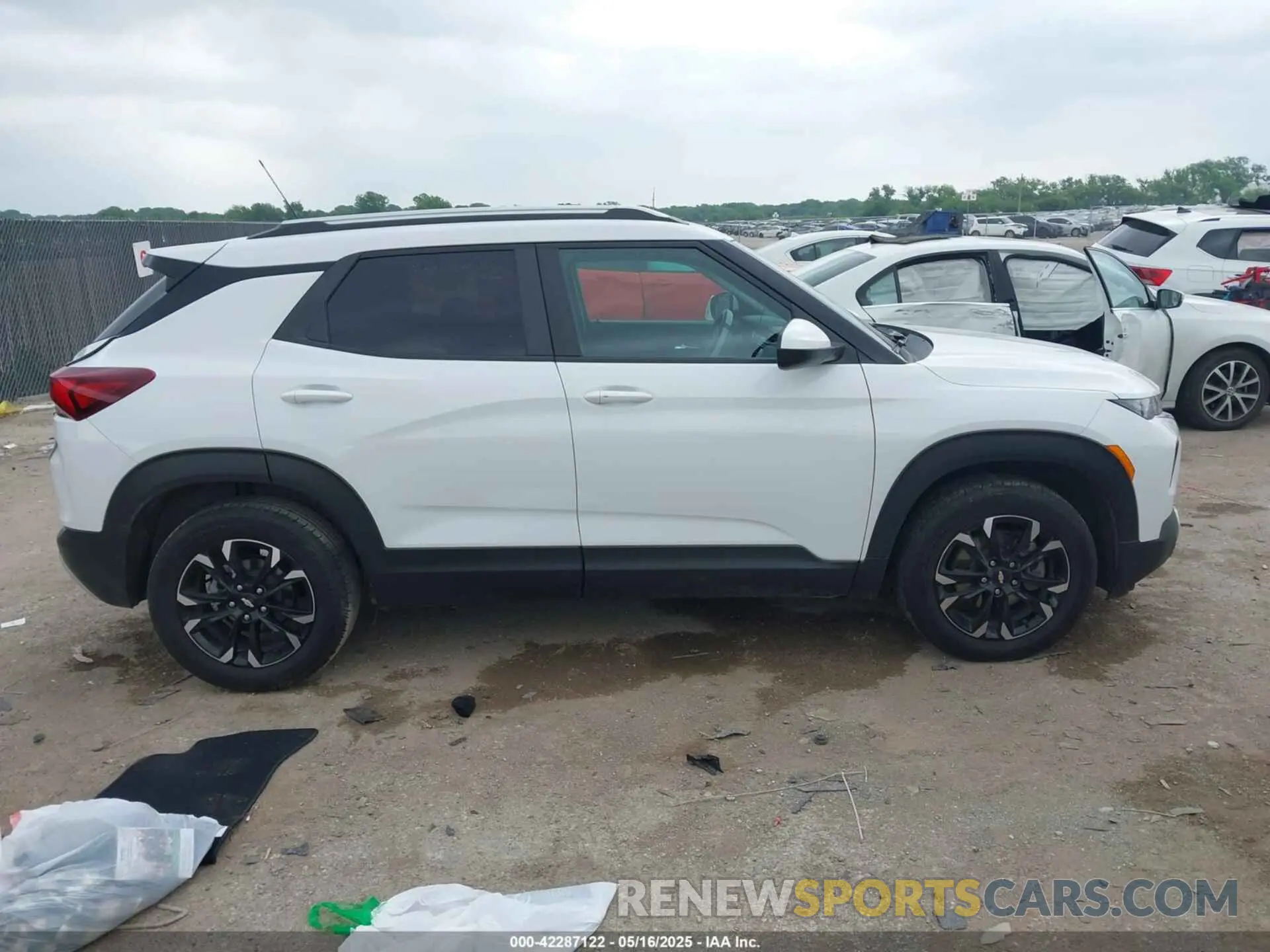 13 Photograph of a damaged car KL79MPS21PB192043 CHEVROLET TRAILBLAZER 2023
