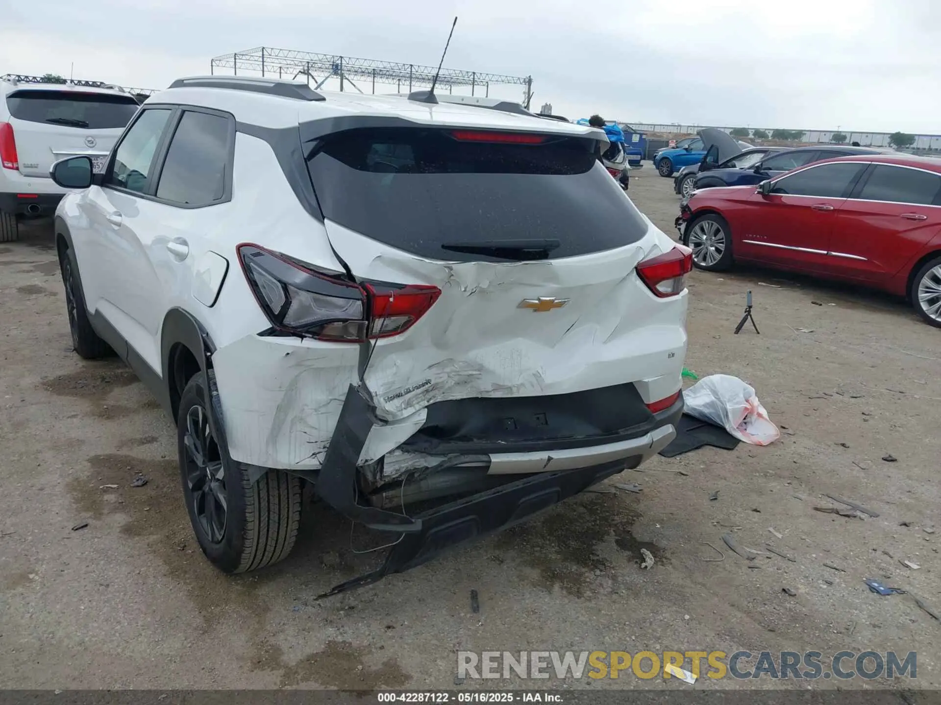 3 Photograph of a damaged car KL79MPS21PB192043 CHEVROLET TRAILBLAZER 2023