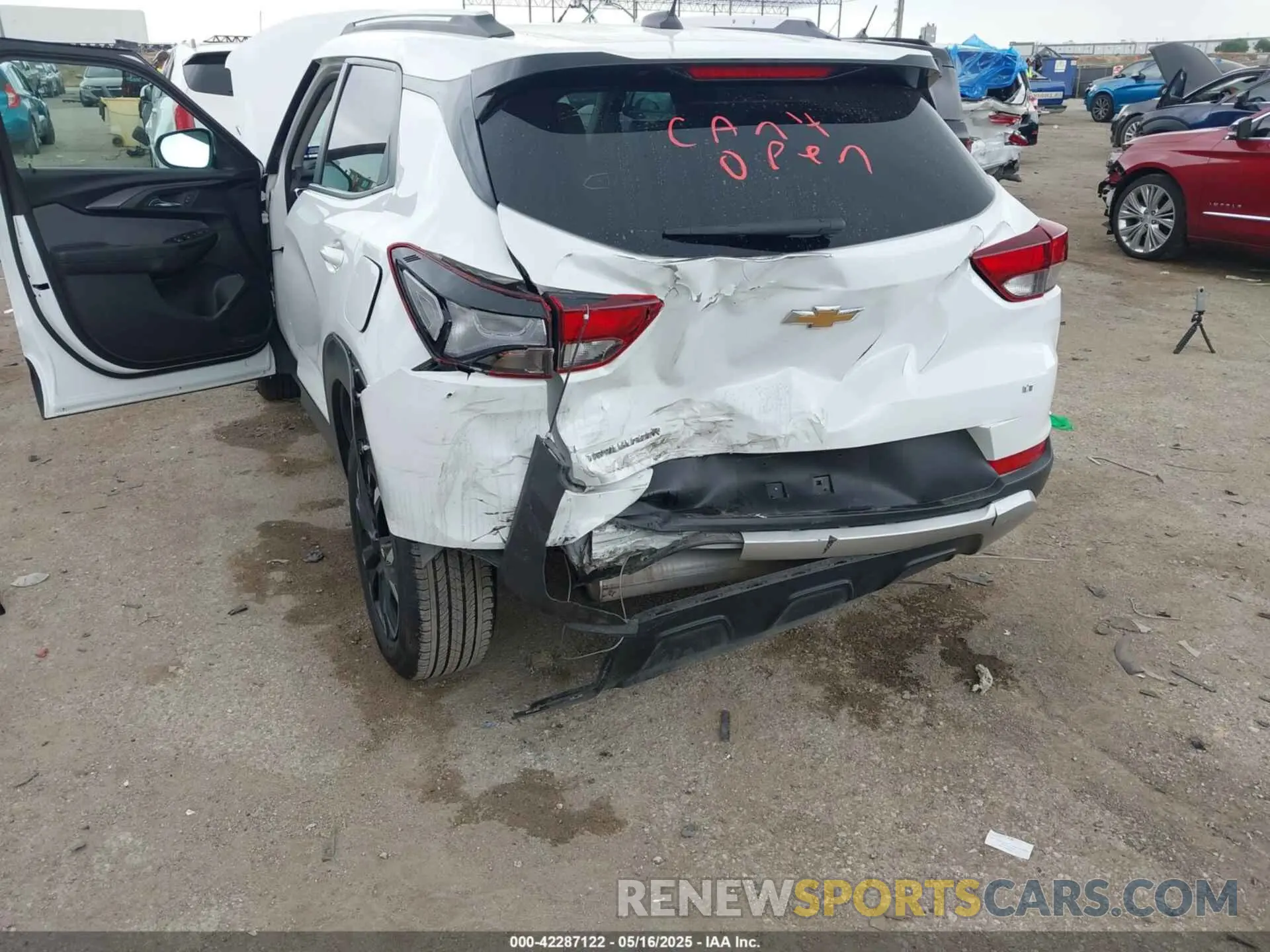 6 Photograph of a damaged car KL79MPS21PB192043 CHEVROLET TRAILBLAZER 2023