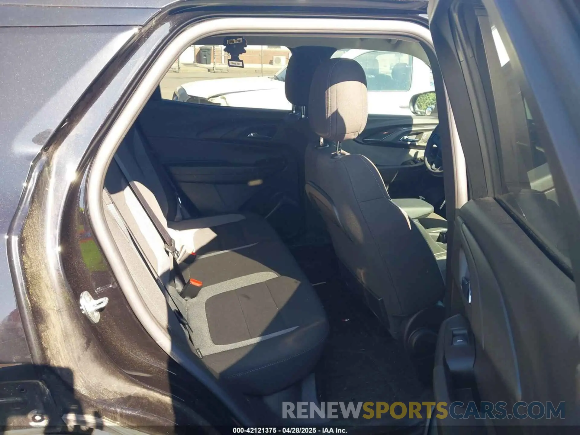 8 Photograph of a damaged car KL79MPS22PB034150 CHEVROLET TRAILBLAZER 2023