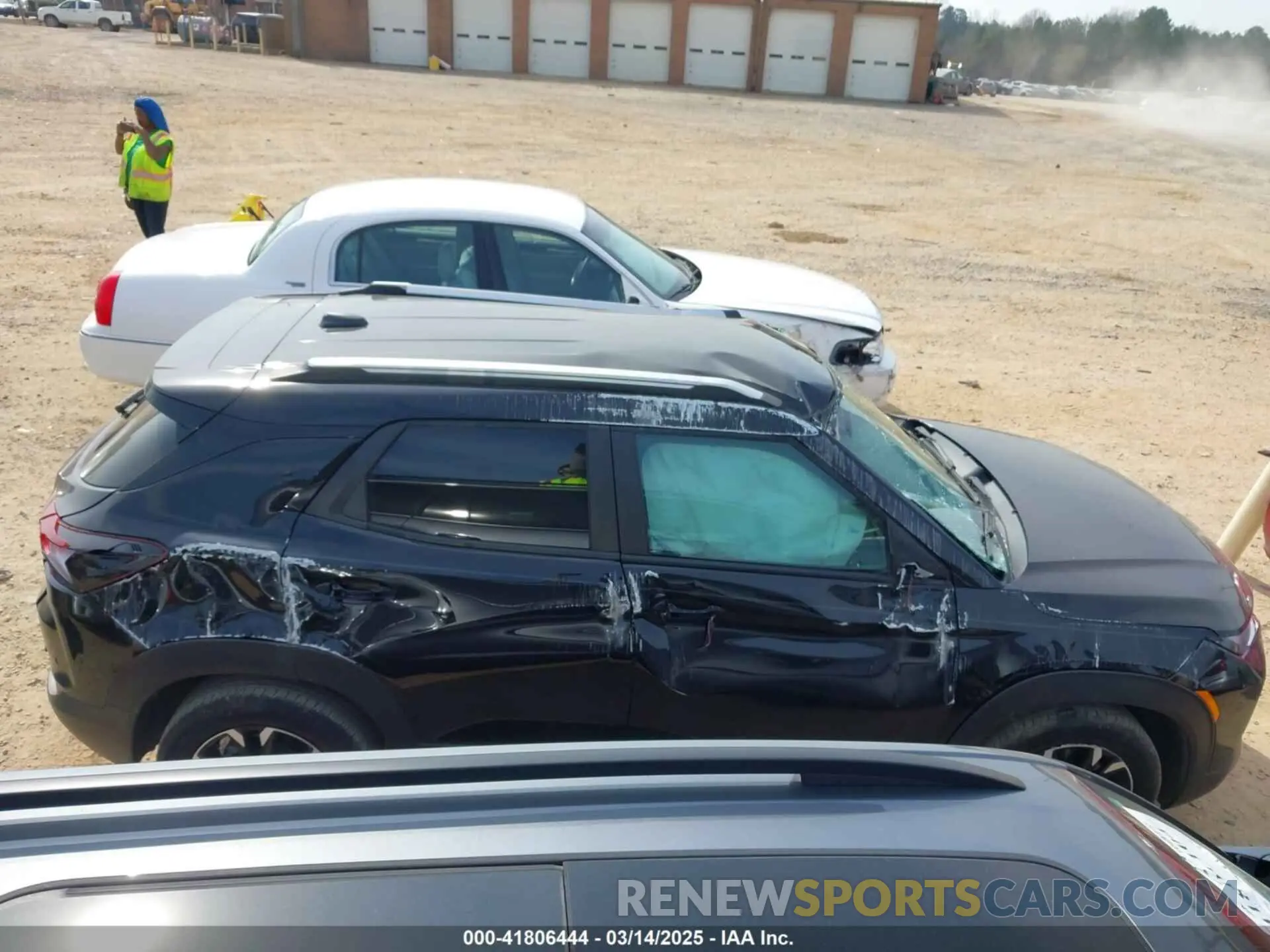 13 Photograph of a damaged car KL79MPS22PB096082 CHEVROLET TRAILBLAZER 2023