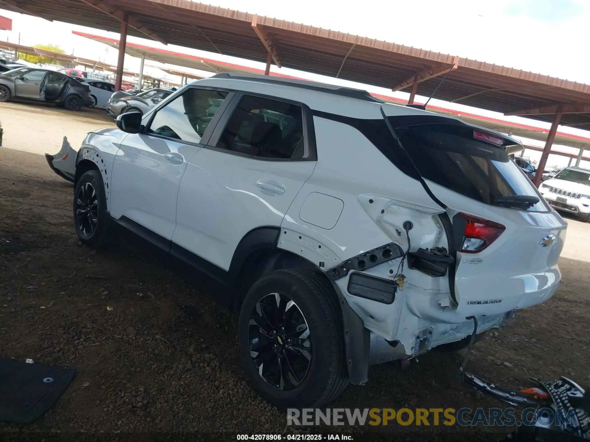 3 Photograph of a damaged car KL79MPS23PB154734 CHEVROLET TRAILBLAZER 2023