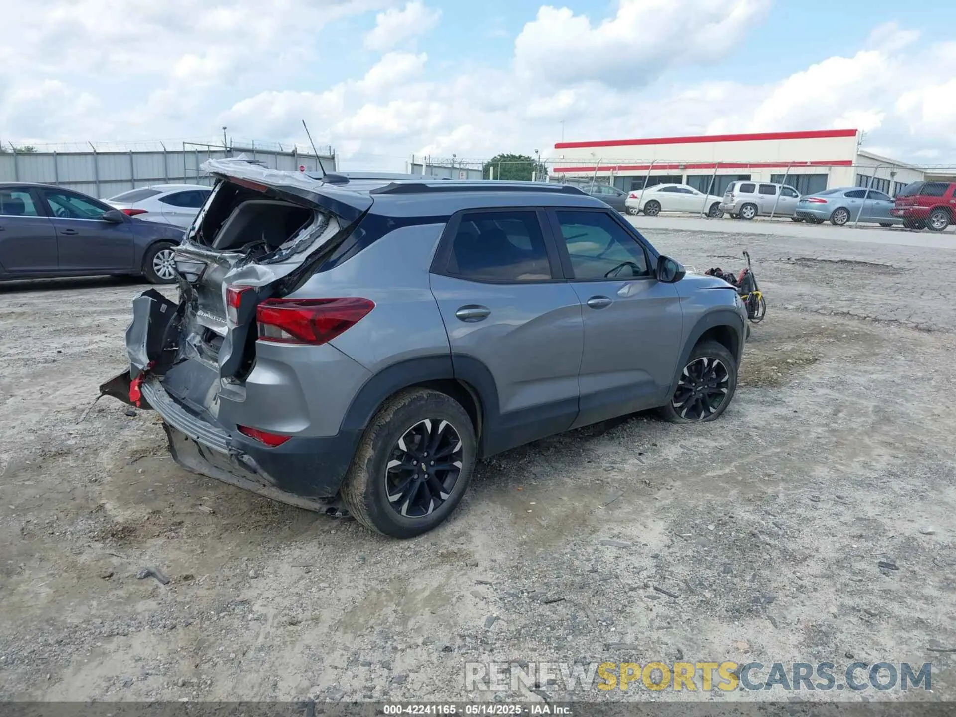 4 Photograph of a damaged car KL79MPS24PB046848 CHEVROLET TRAILBLAZER 2023