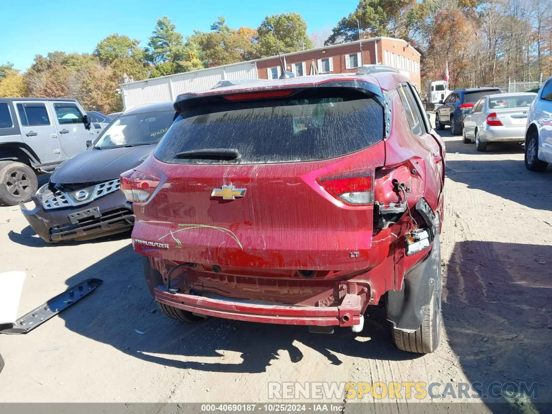 17 Photograph of a damaged car KL79MPS24PB065402 CHEVROLET TRAILBLAZER 2023