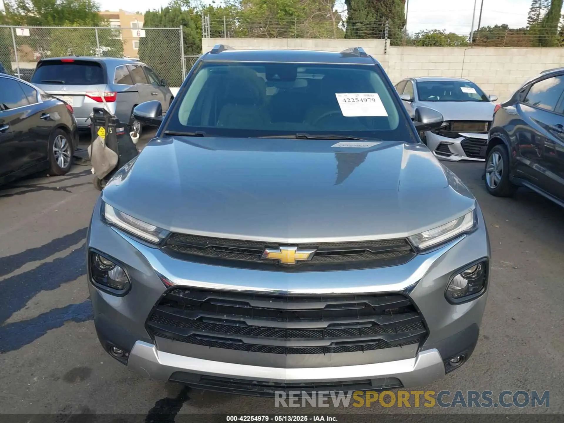 12 Photograph of a damaged car KL79MPS26PB107584 CHEVROLET TRAILBLAZER 2023