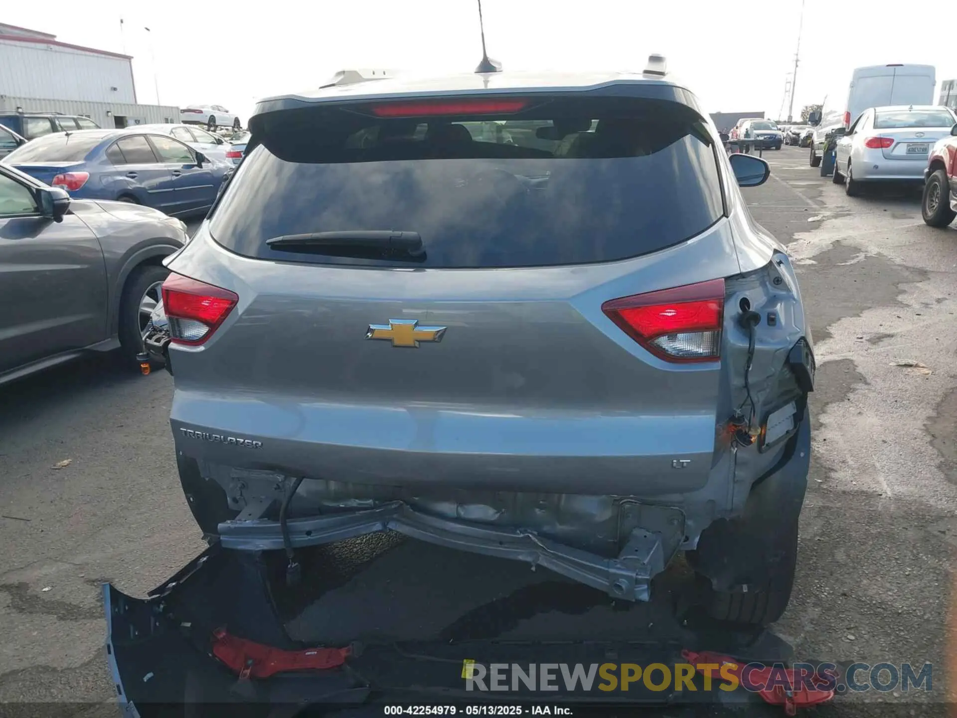 16 Photograph of a damaged car KL79MPS26PB107584 CHEVROLET TRAILBLAZER 2023
