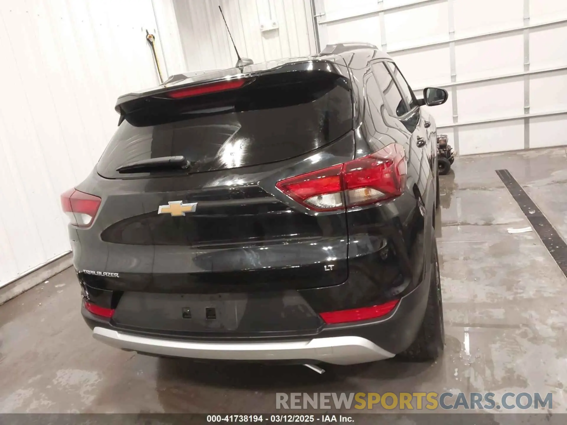 17 Photograph of a damaged car KL79MPS26PB201450 CHEVROLET TRAILBLAZER 2023