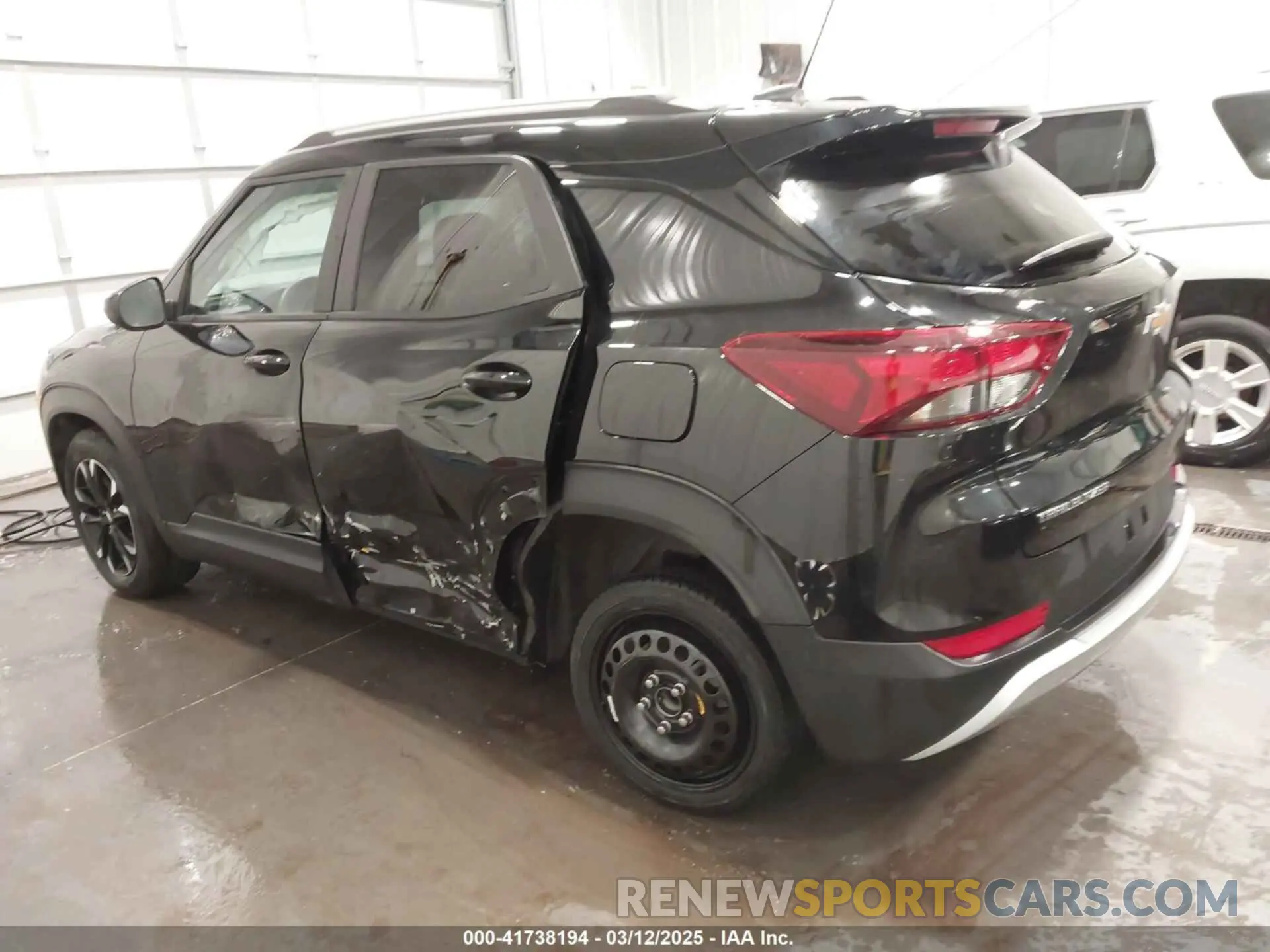 6 Photograph of a damaged car KL79MPS26PB201450 CHEVROLET TRAILBLAZER 2023